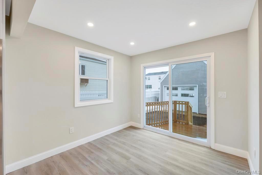 #13 photo, 52 Halycon Road, Lindenhurst , NY 11757