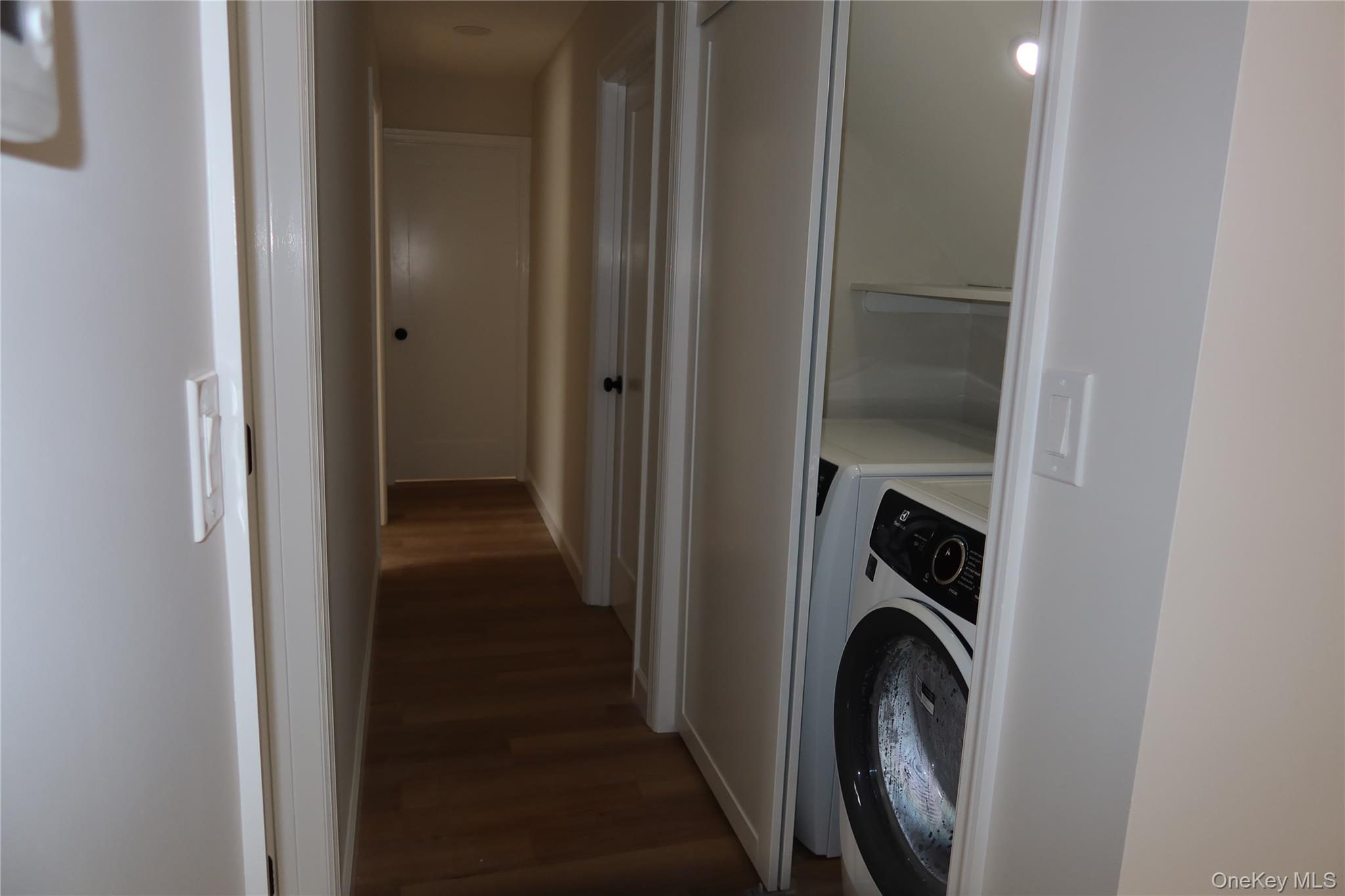 #4 photo, 93 4th Avenue, מחוז נסאו East Rockaway , NY 11518