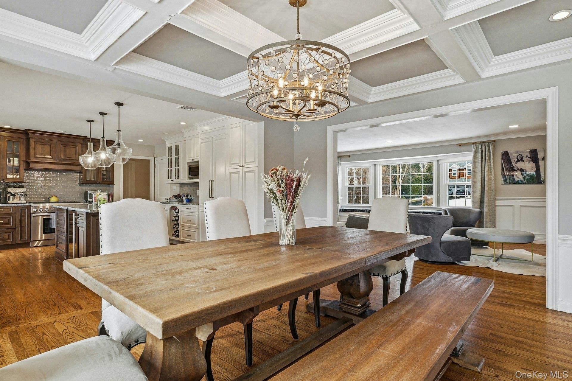 #9 photo, 38 Hewlett Lane, Port Washington , NY 11050