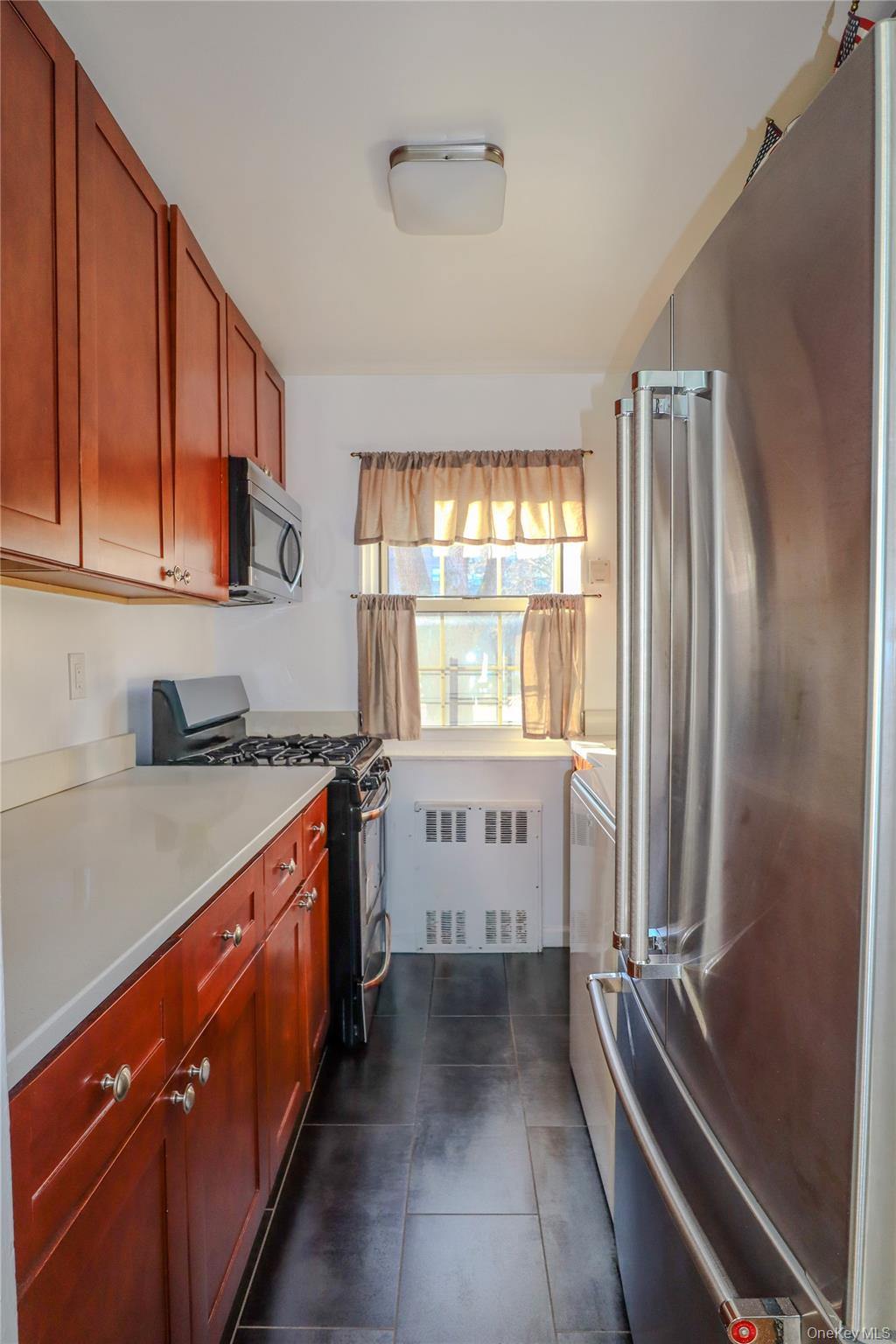 #6 photo, 211-07 73 Avenue, Bayside , NY 11364