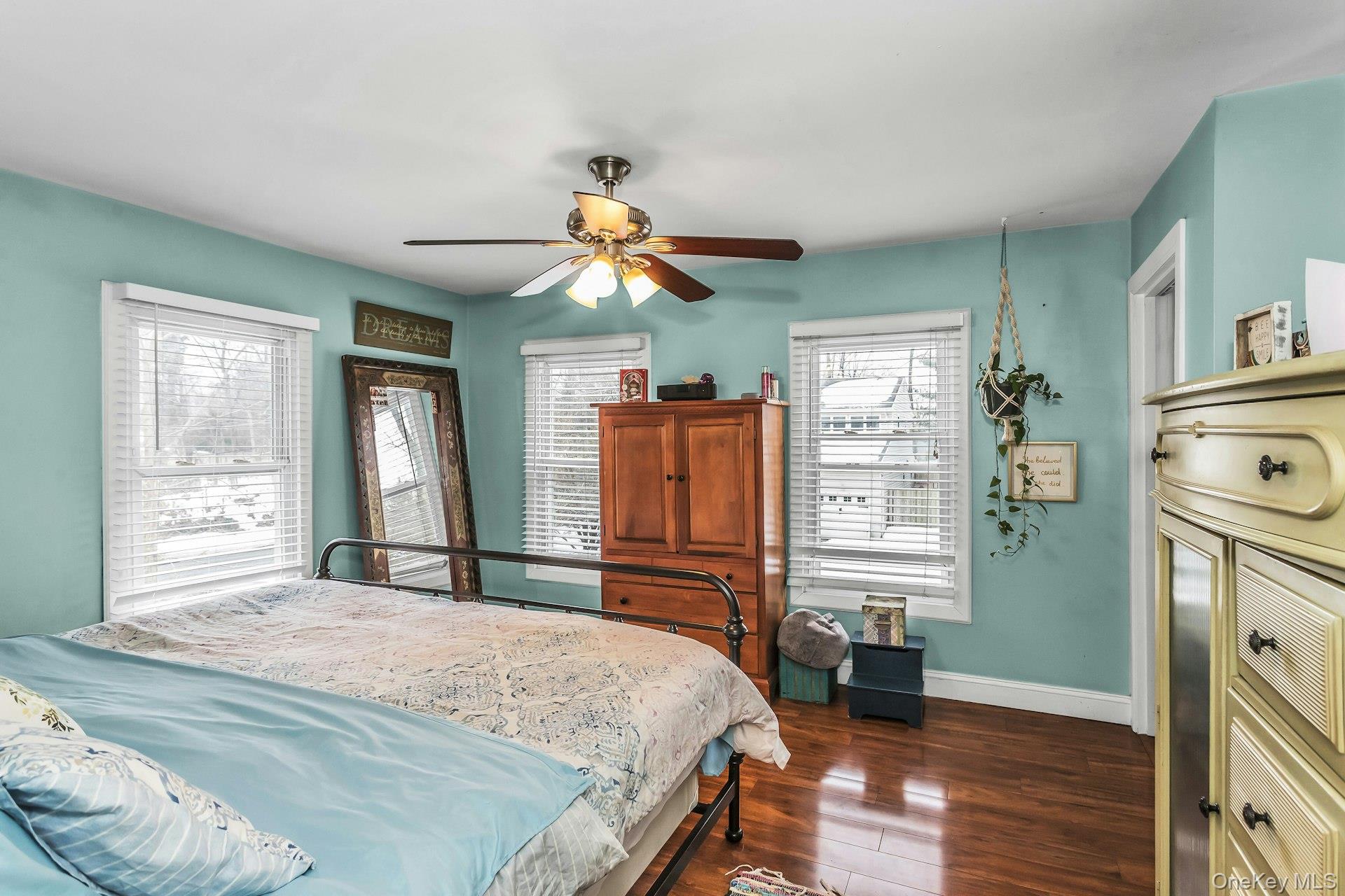 #15 photo, 16 Altamont Avenue, 롱 아일랜드 Sea Cliff , NY 11579