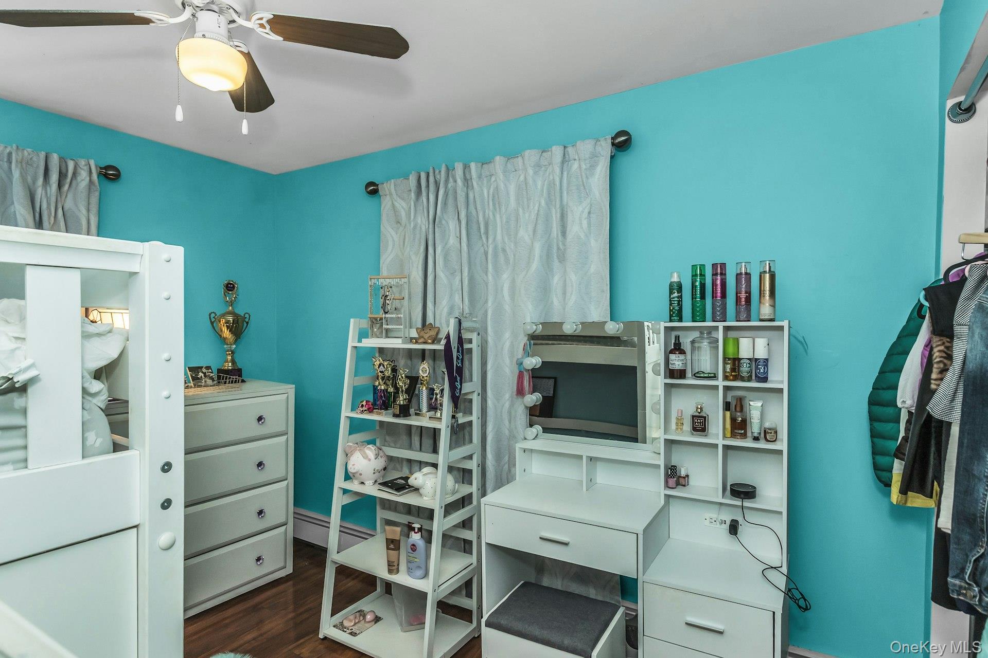 #16 photo, 16 Altamont Avenue, 롱 아일랜드 Sea Cliff , NY 11579