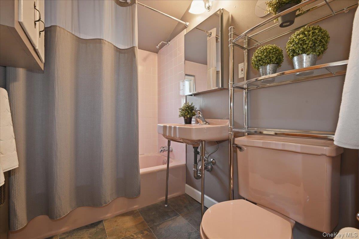 #19 photo, 25 Peacock Lane, নাসাউ কাউন্টি Levittown , NY 11756