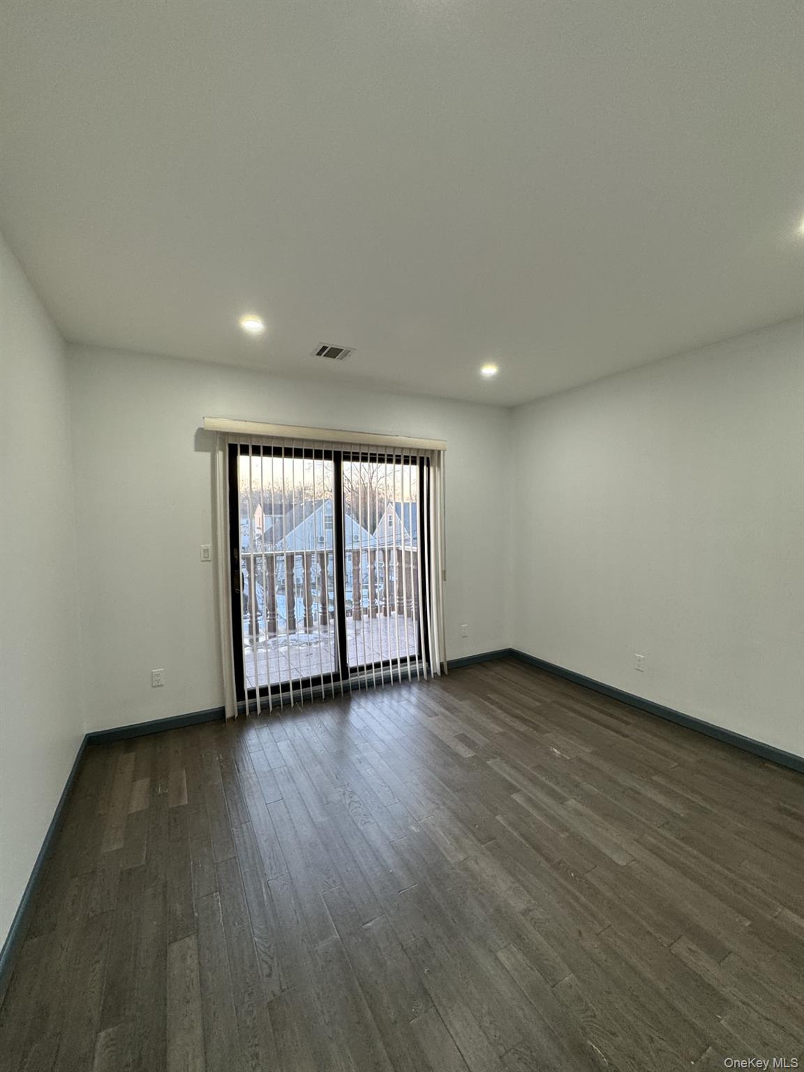 #12 photo, 4920 167th Street, 皇后区 Fresh Meadows , NY 11365