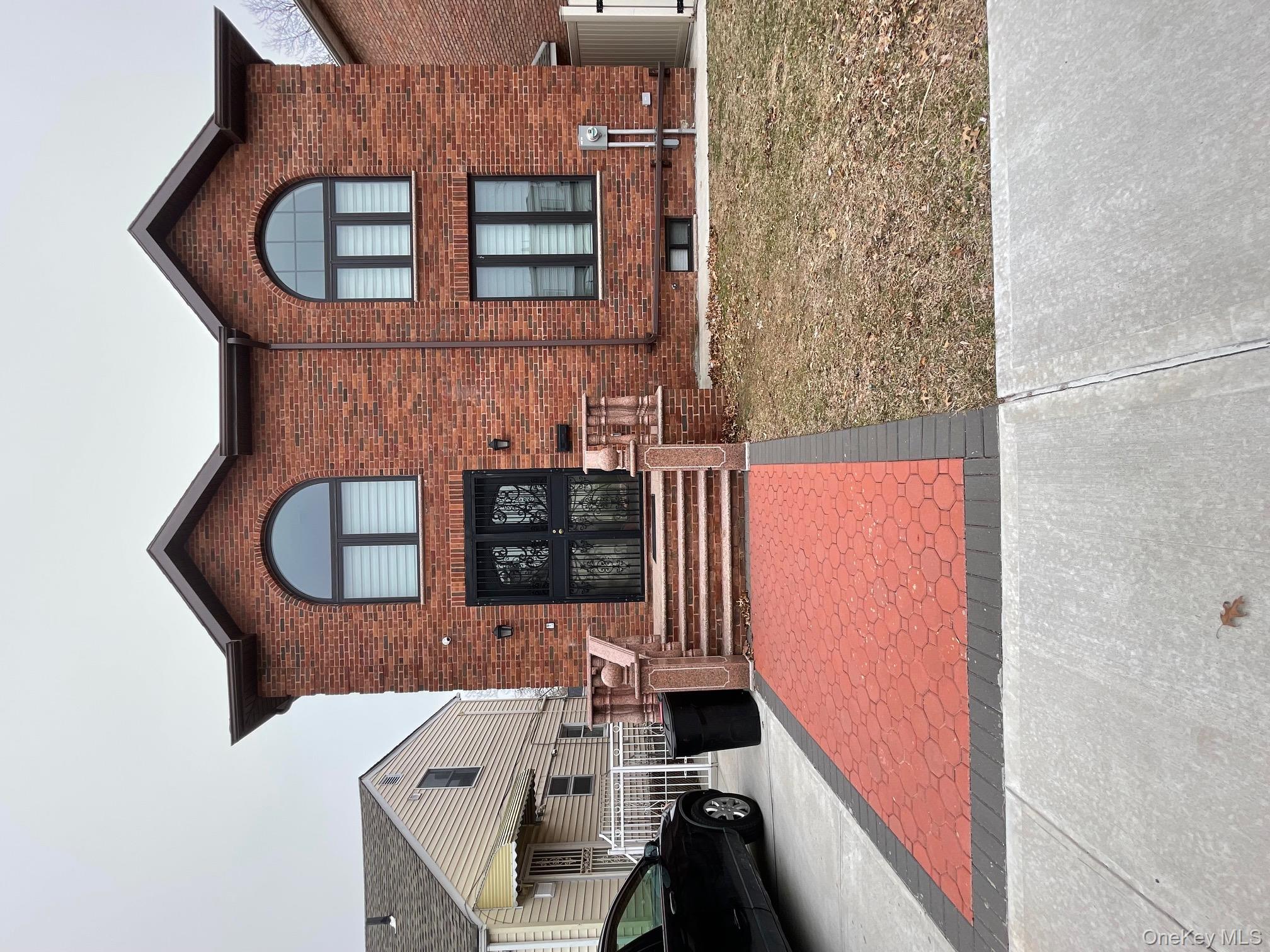 #17 photo, 4920 167th Street, 皇后区 Fresh Meadows , NY 11365