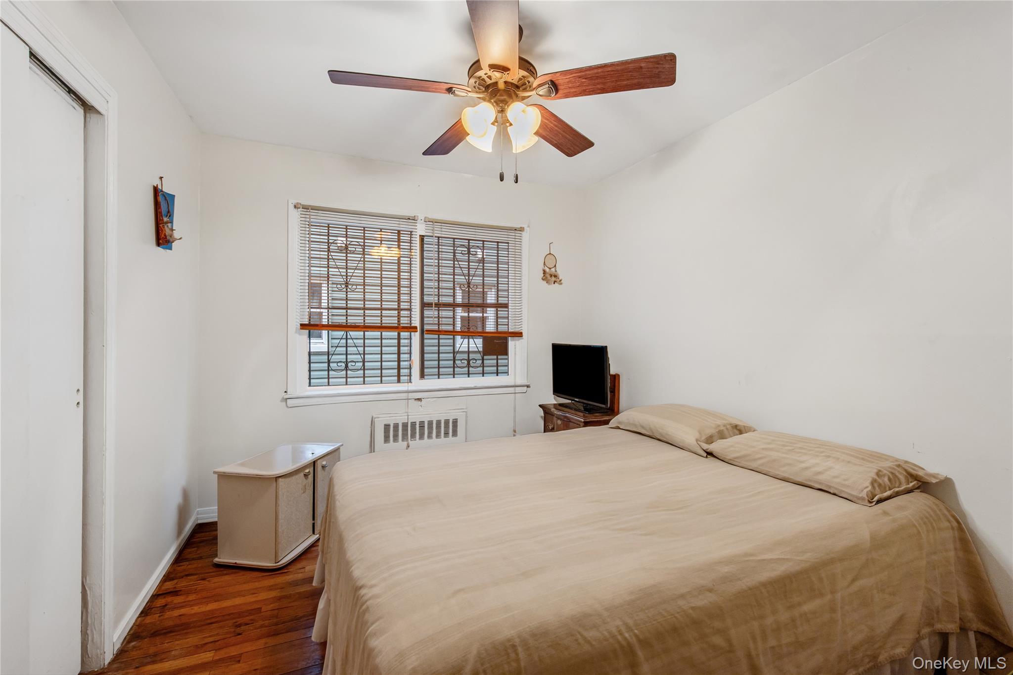 #14 photo, 30-19 Bessemund Avenue, Far Rockaway , NY 11691