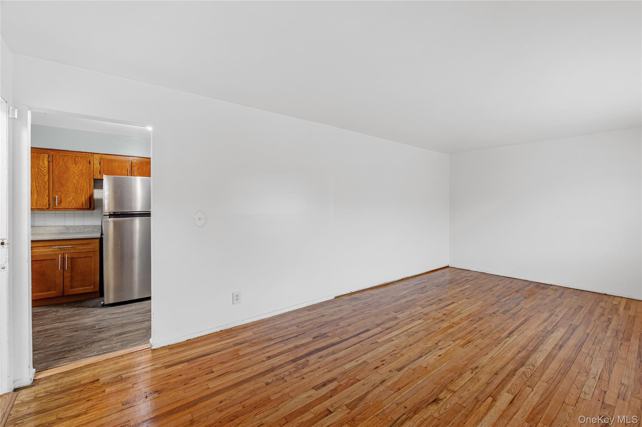 #18 photo, 30-19 Bessemund Avenue, Far Rockaway , NY 11691