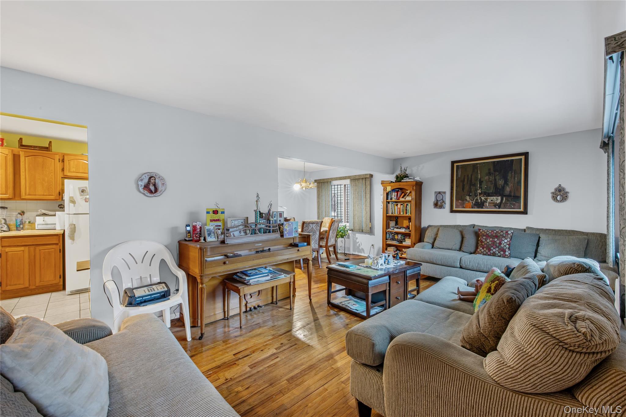#3 photo, 30-19 Bessemund Avenue, Far Rockaway , NY 11691
