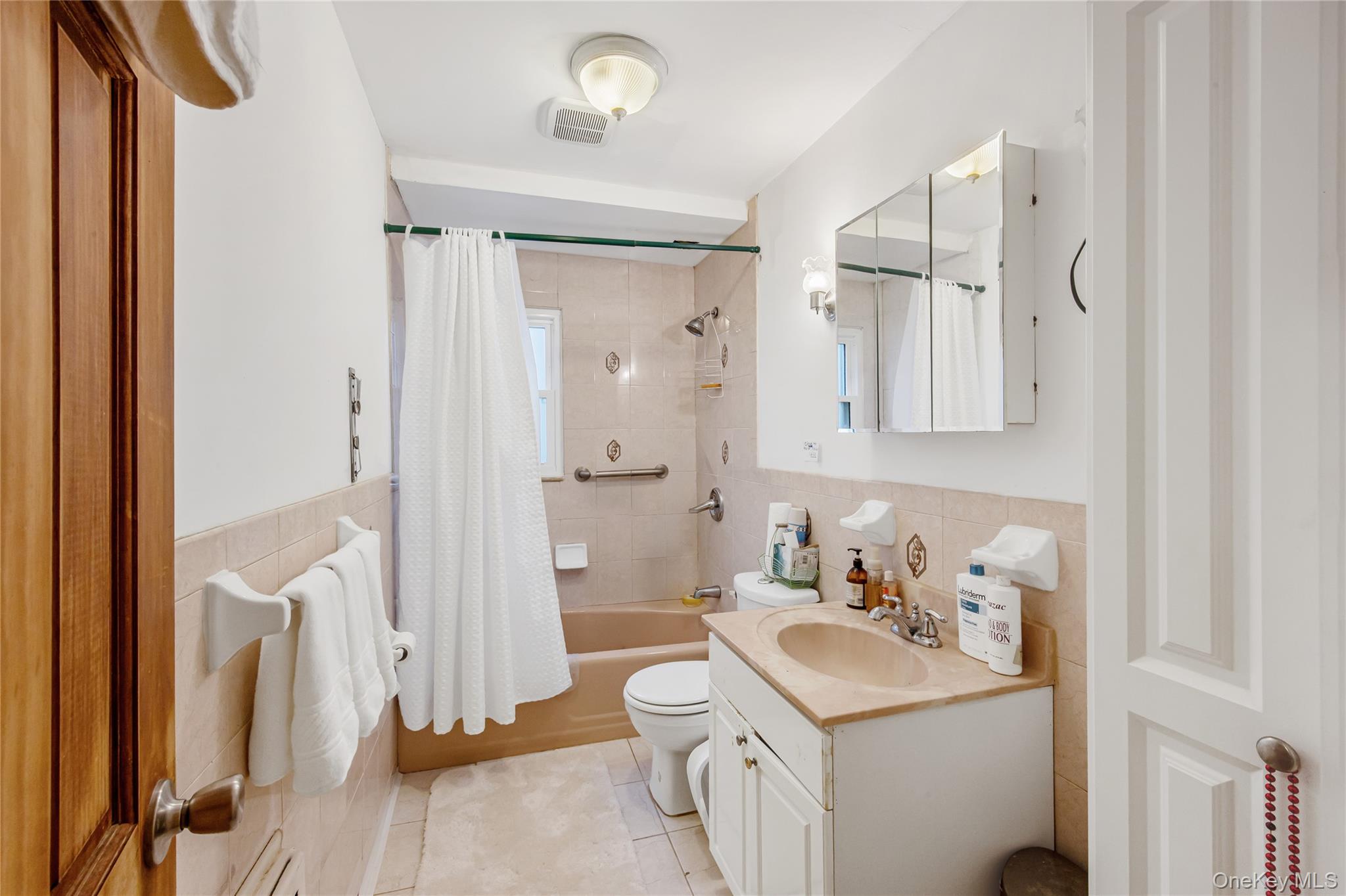 #8 photo, 30-19 Bessemund Avenue, Far Rockaway , NY 11691