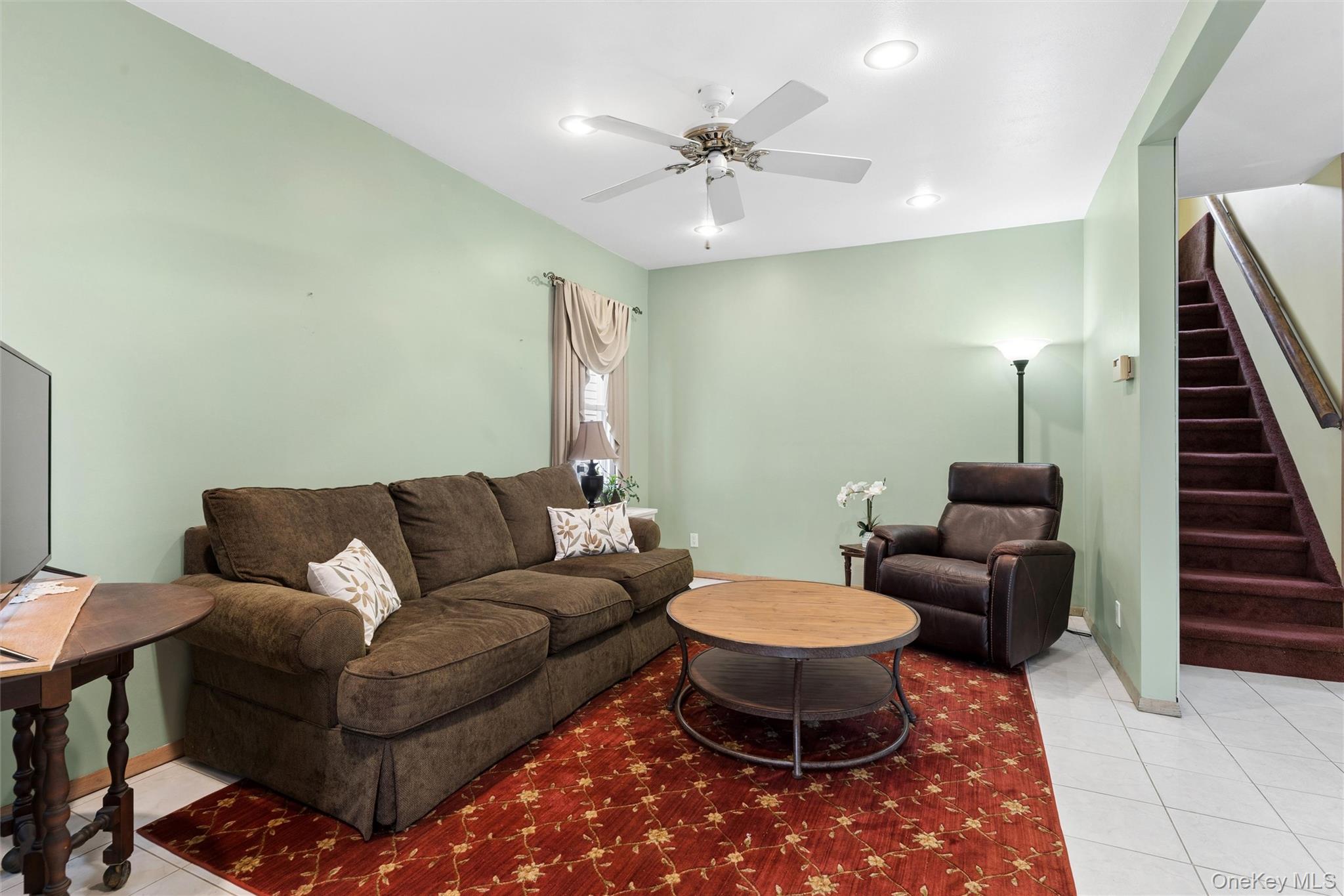 #7 photo, 8783 254th Street, Bellerose , NY 11426