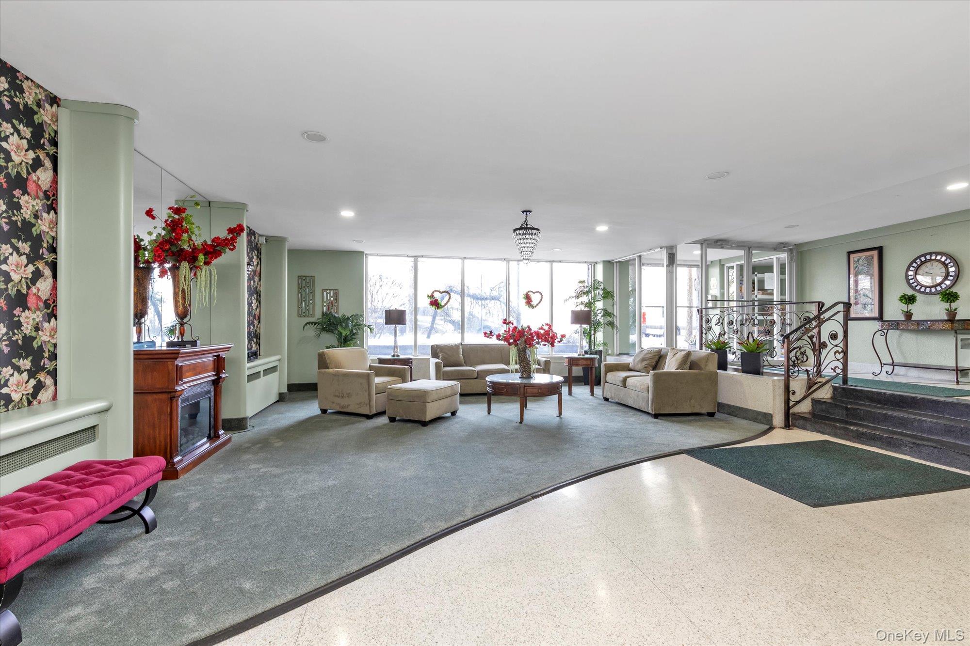 #10 photo, 504 Merrick Road, Lynbrook , NY 11563