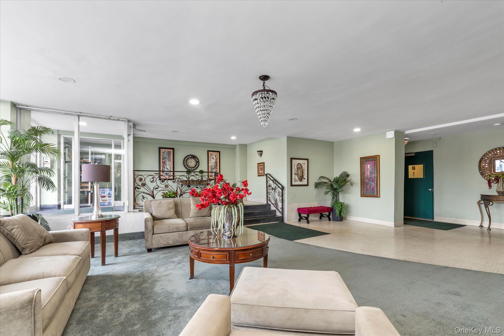 #11 photo, 504 Merrick Road, Lynbrook , NY 11563