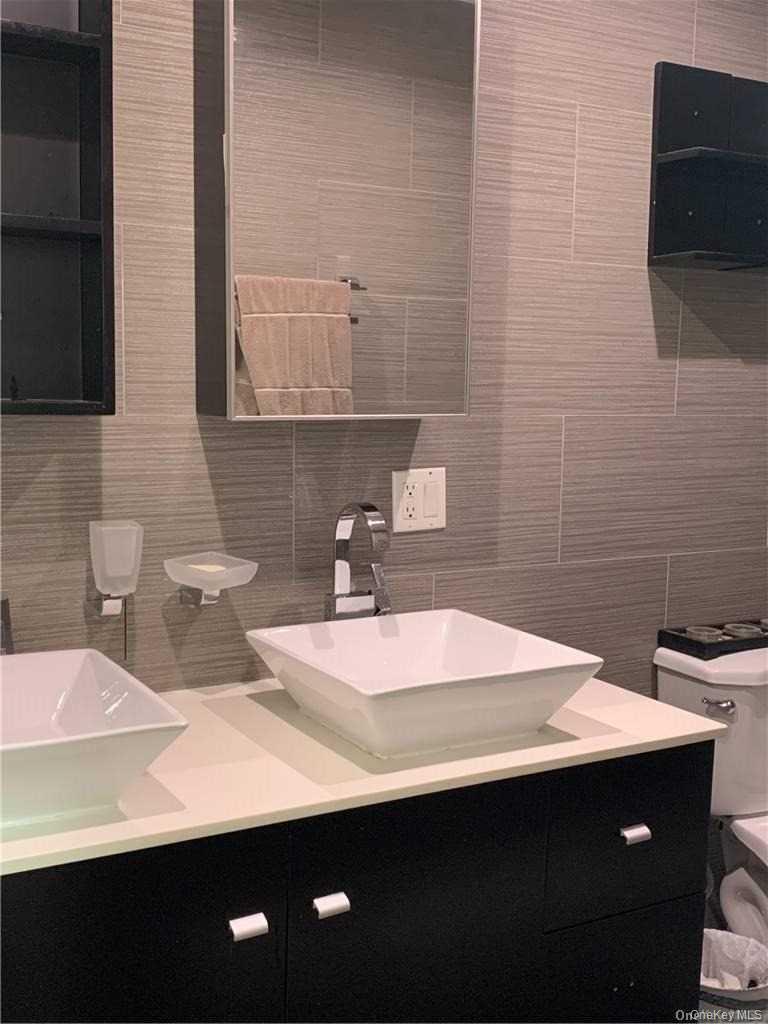 #10 photo, 13733 158th Street, קווינס Jamaica , NY 11434