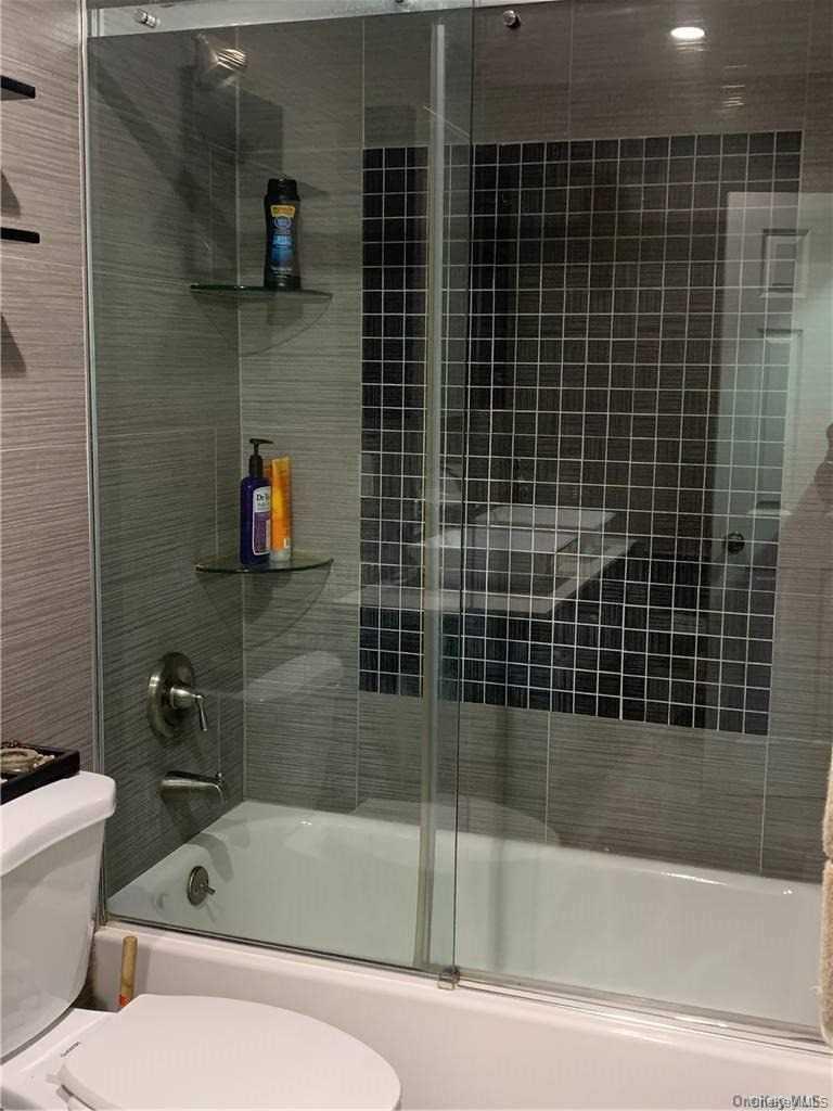 #12 photo, 13733 158th Street, קווינס Jamaica , NY 11434