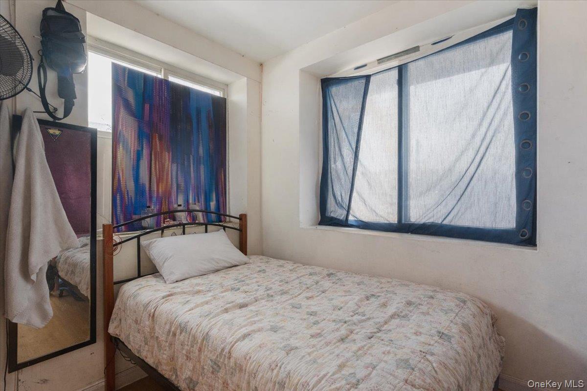 #16 photo, 43-06 102nd Street, कोरोना Corona , NY 11368