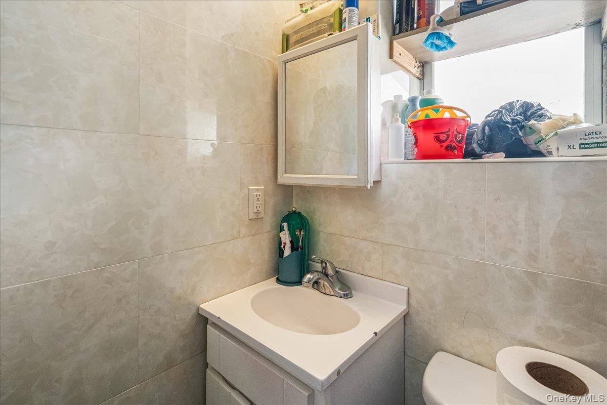 #20 photo, 43-06 102nd Street, कोरोना Corona , NY 11368