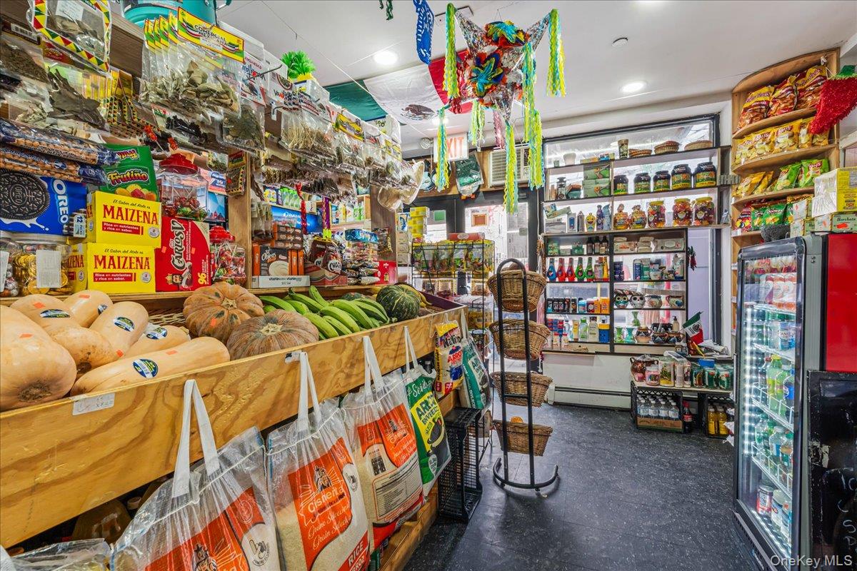 #8 photo, 43-06 102nd Street, कोरोना Corona , NY 11368