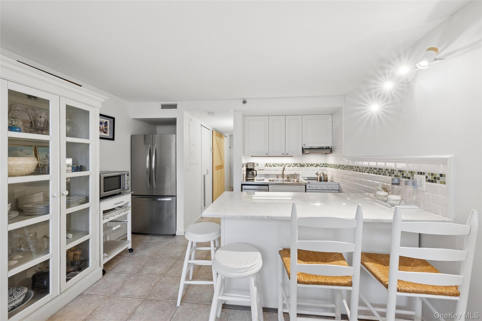 #8 photo, 236 Edgemere Street, Montauk , NY 11954