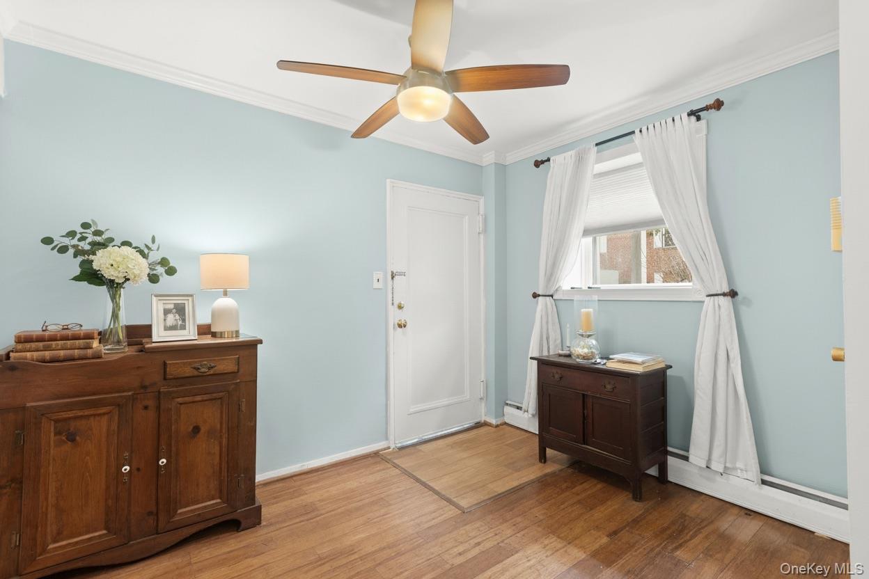 #2 photo, 123 Park Avenue, 东长岛 Amityville , NY 11701