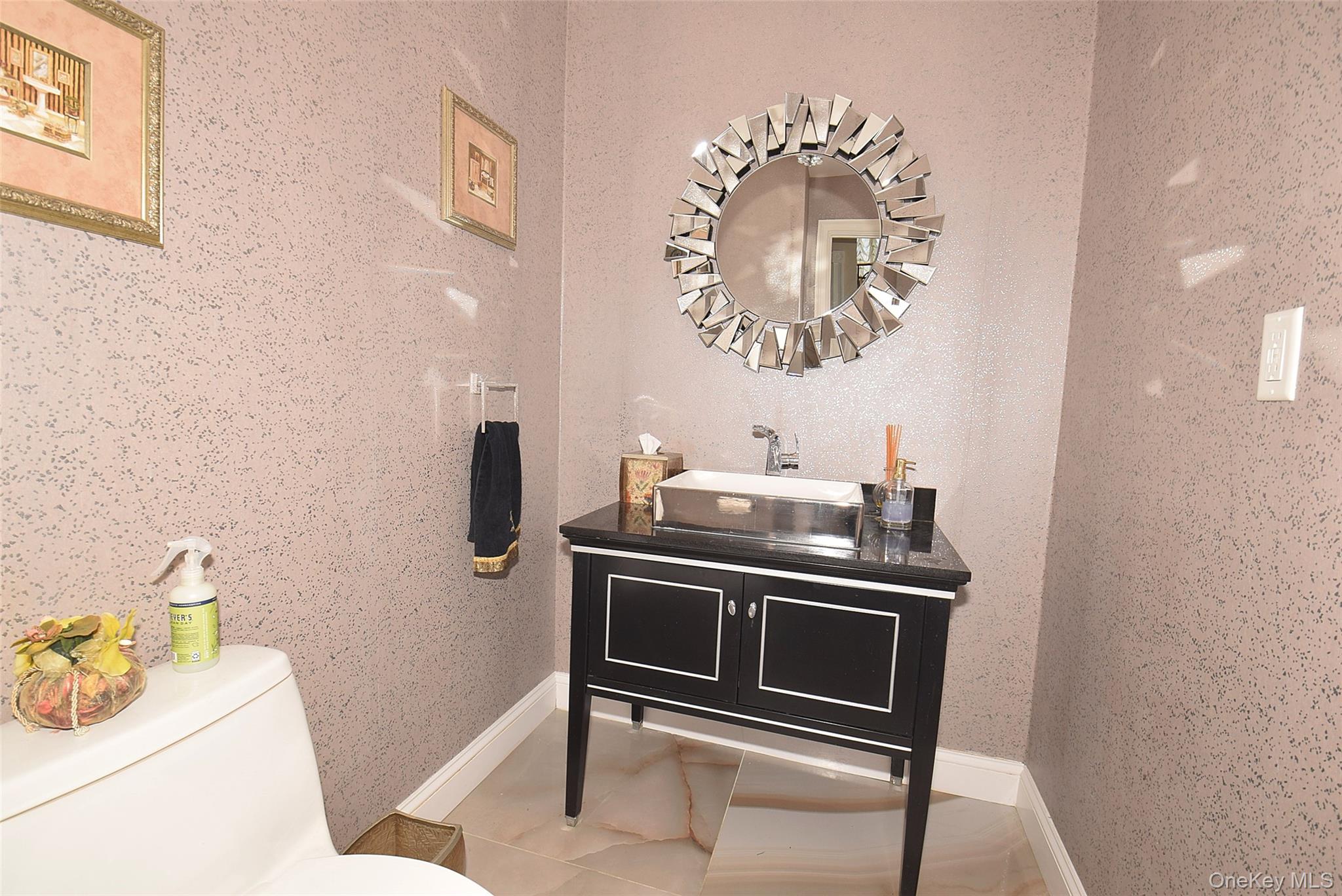 #10 photo, 422 Mill River Road, নাসাউ কাউন্টি Upper Brookville , NY 11771