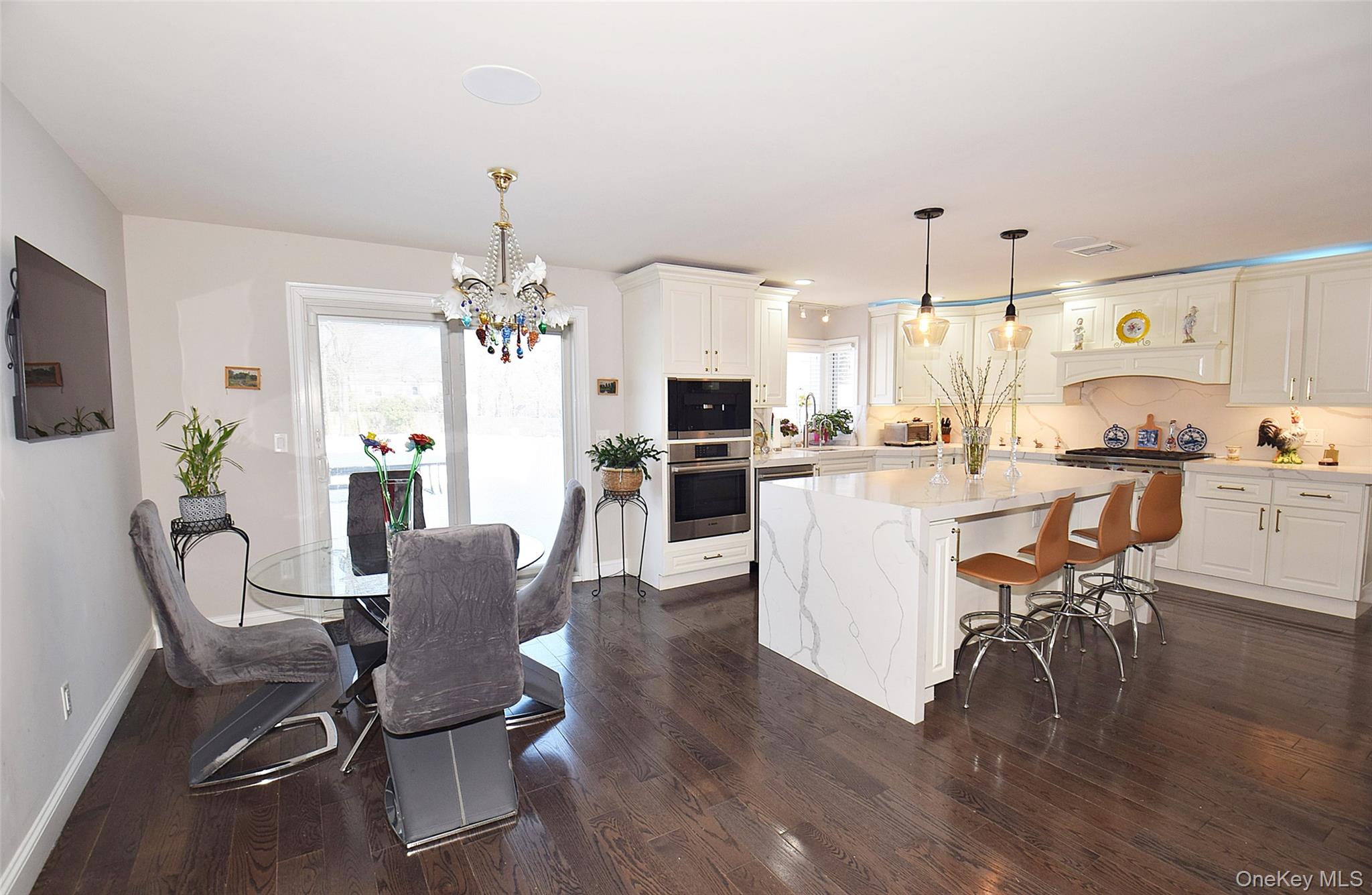 #11 photo, 422 Mill River Road, নাসাউ কাউন্টি Upper Brookville , NY 11771