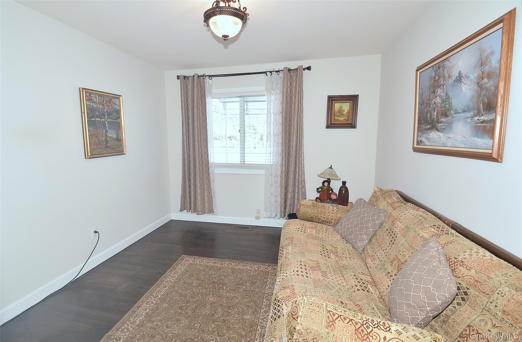 #14 photo, 422 Mill River Road, নাসাউ কাউন্টি Upper Brookville , NY 11771