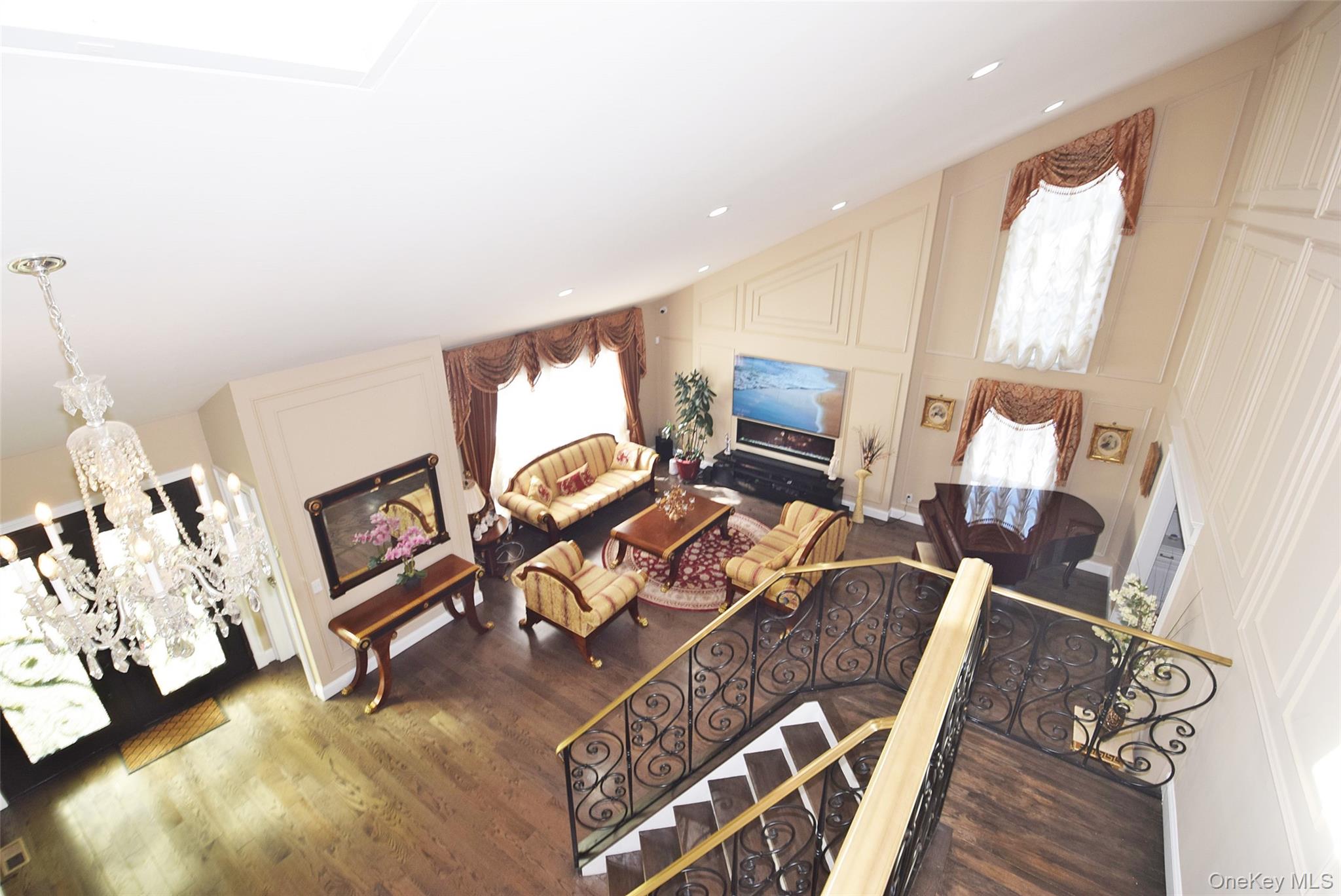 #5 photo, 422 Mill River Road, নাসাউ কাউন্টি Upper Brookville , NY 11771