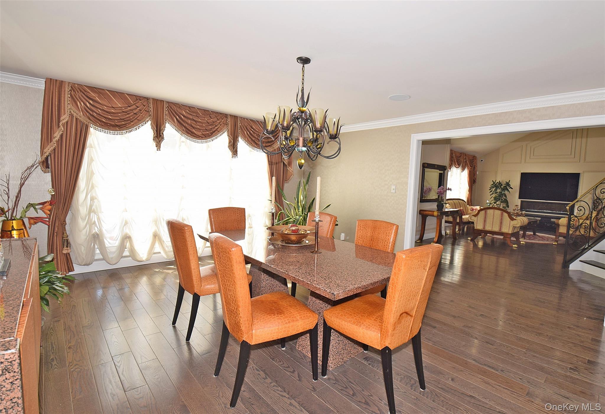 #6 photo, 422 Mill River Road, নাসাউ কাউন্টি Upper Brookville , NY 11771