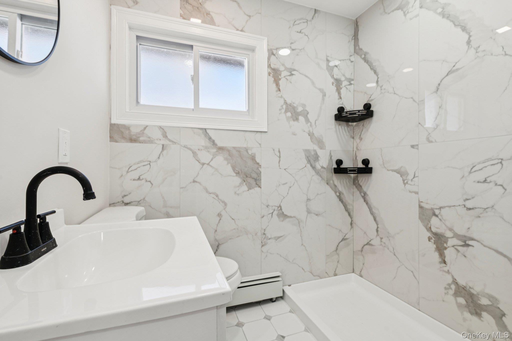 #18 photo, 38 Somerset Road, Amityville , NY 11701