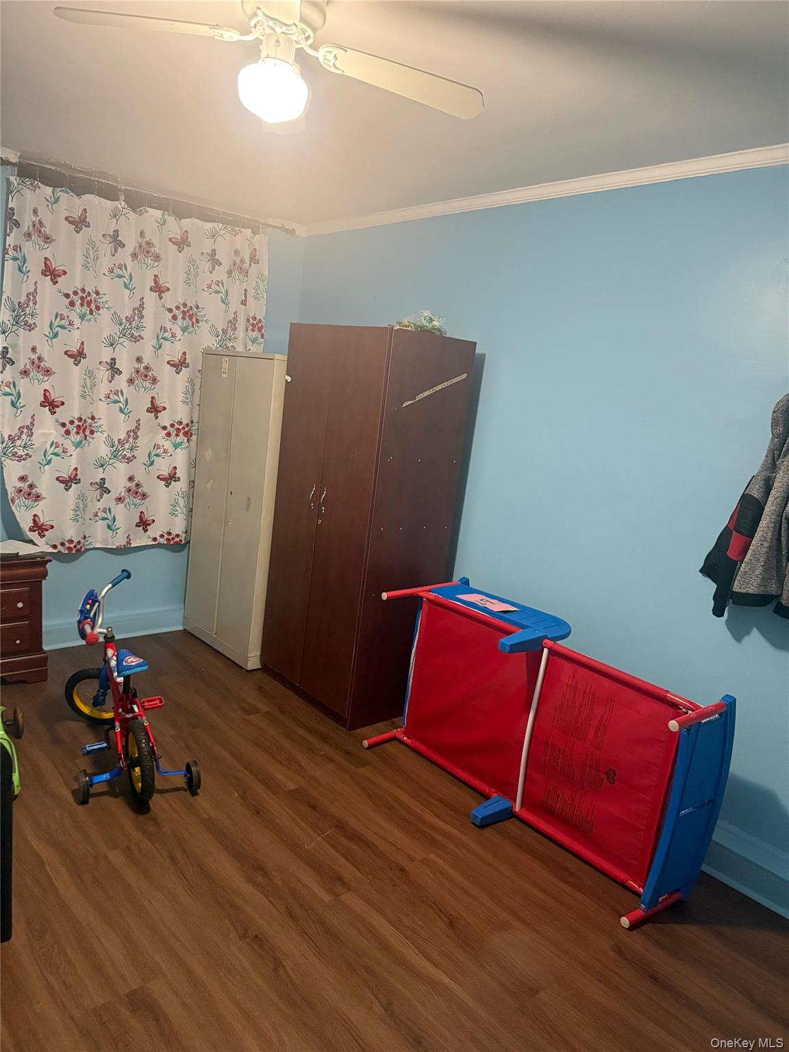 #3 photo, 41-70 71st Street, Woodside , NY 11377