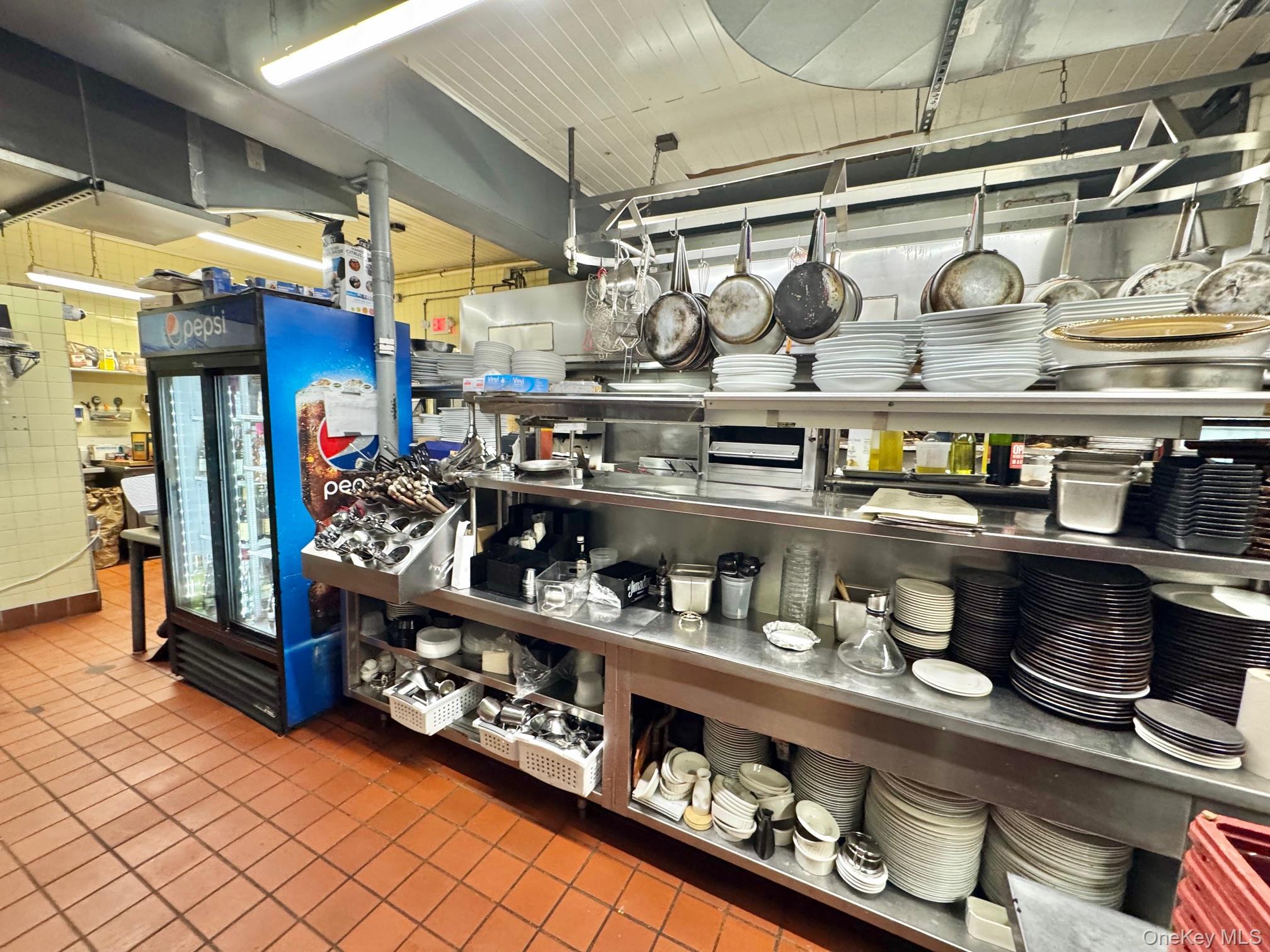 #18 photo, 3943 Merrick Road, Seaford , NY 11783