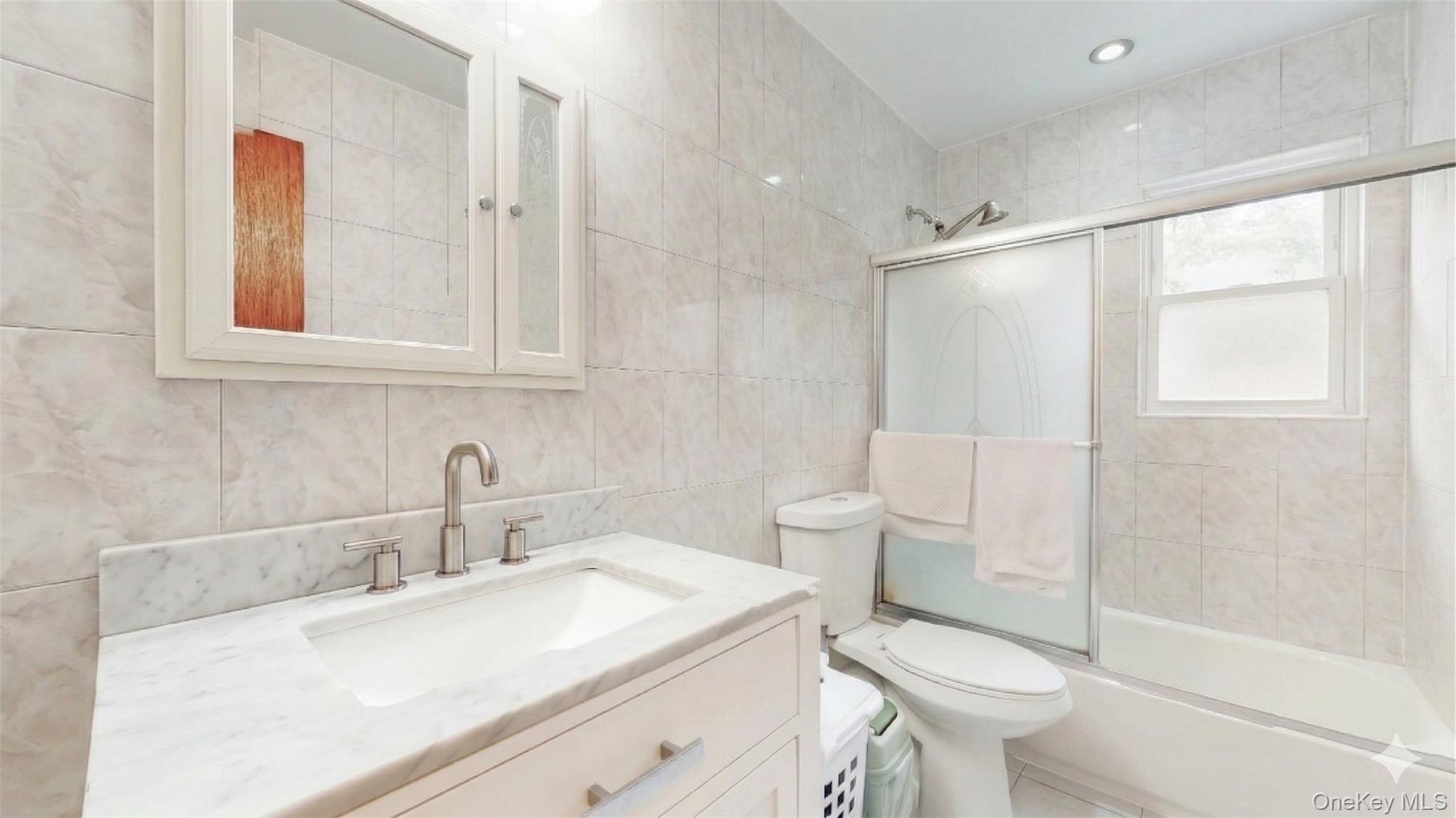 #14 photo, 157-11 Cryders Lane, Whitestone , NY 11357