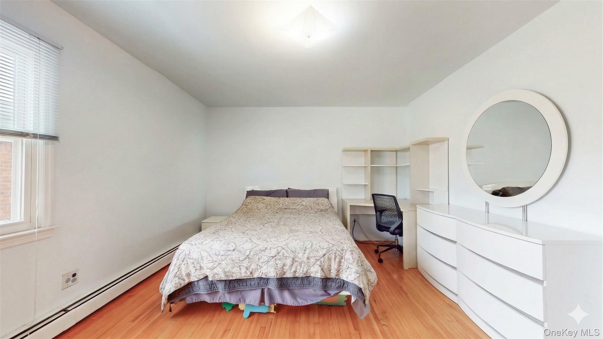 #15 photo, 157-11 Cryders Lane, Whitestone , NY 11357