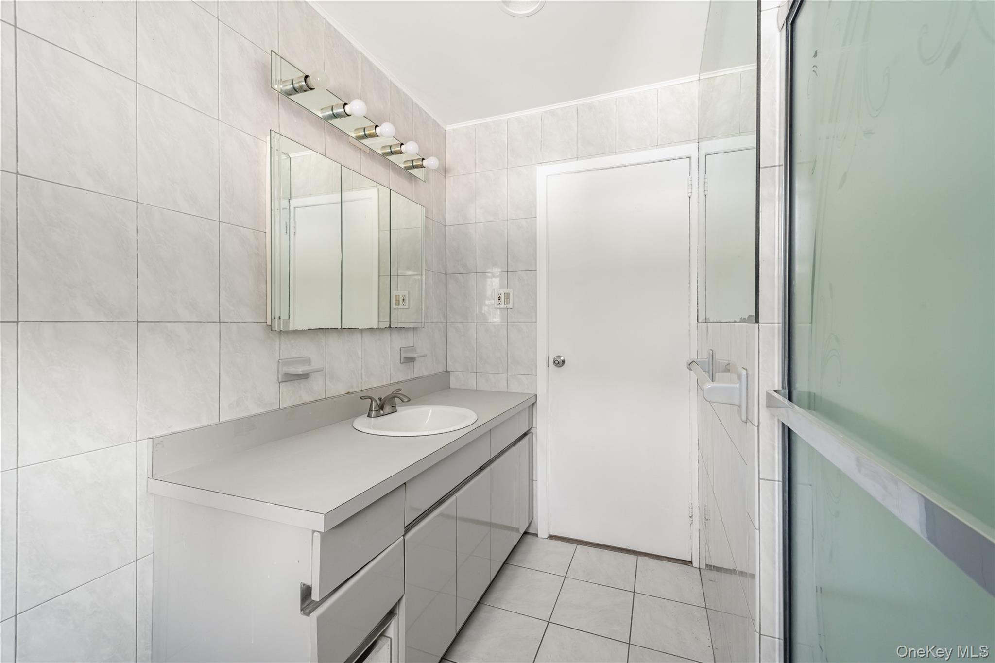 #19 photo, 24 Elderberry Road, নাসাউ কাউন্টি Syosset , NY 11791