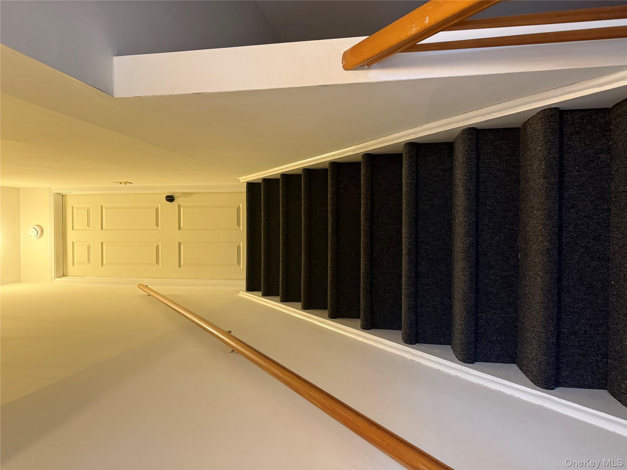 #1 photo, 166 Hillcrest Road, Mount Vernon , NY 10552