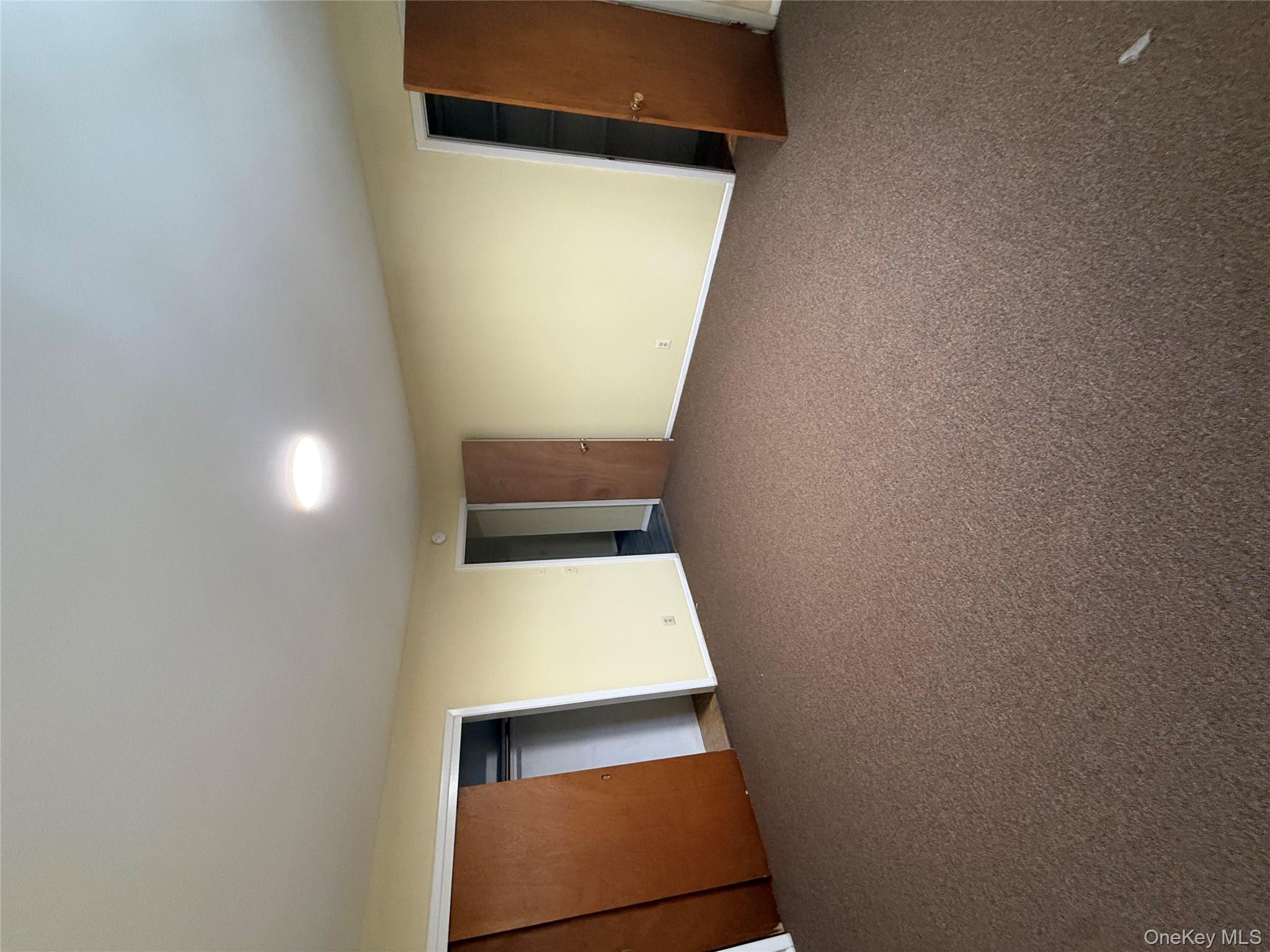 #11 photo, 166 Hillcrest Road, Mount Vernon , NY 10552