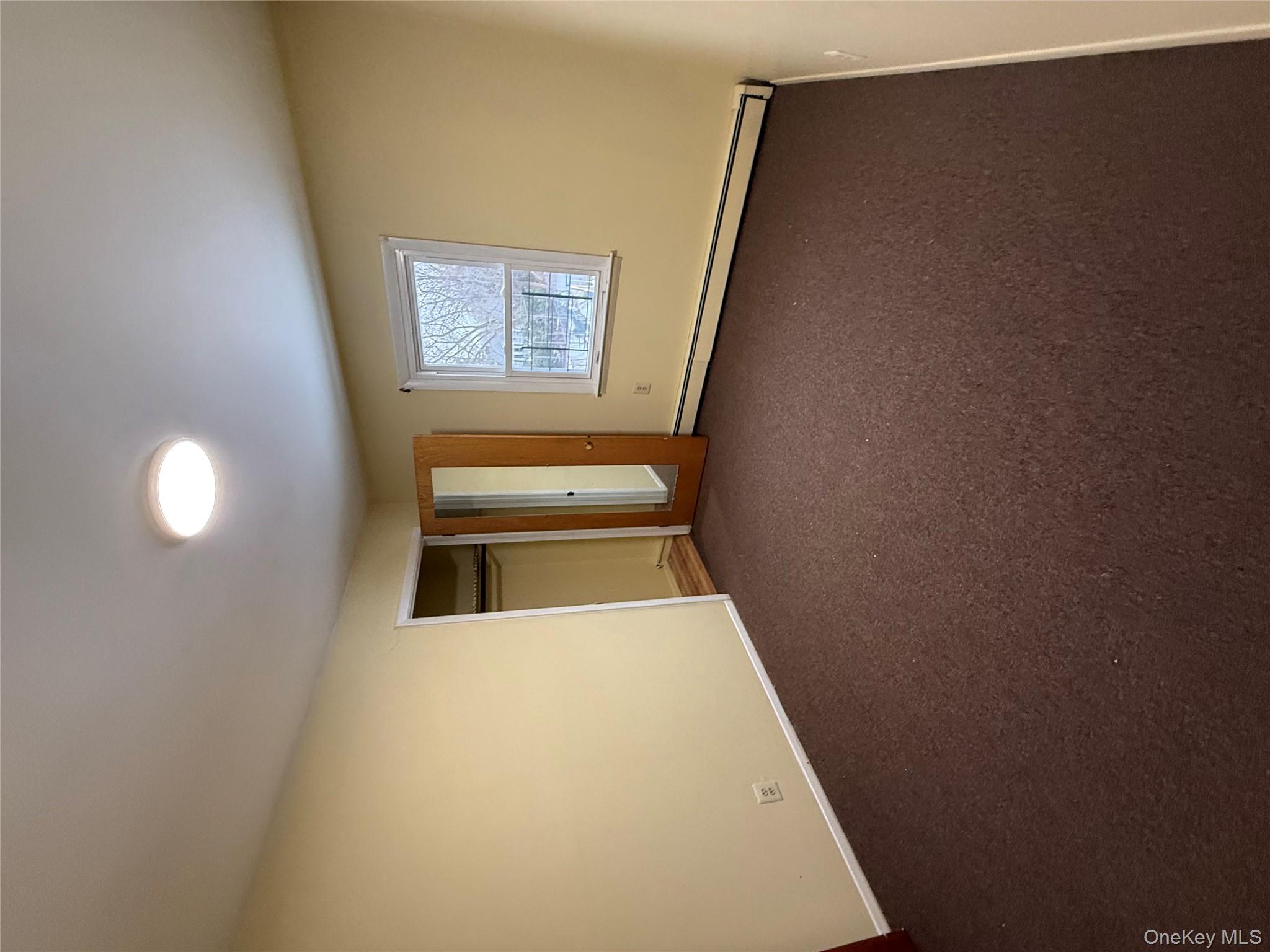 #13 photo, 166 Hillcrest Road, Mount Vernon , NY 10552