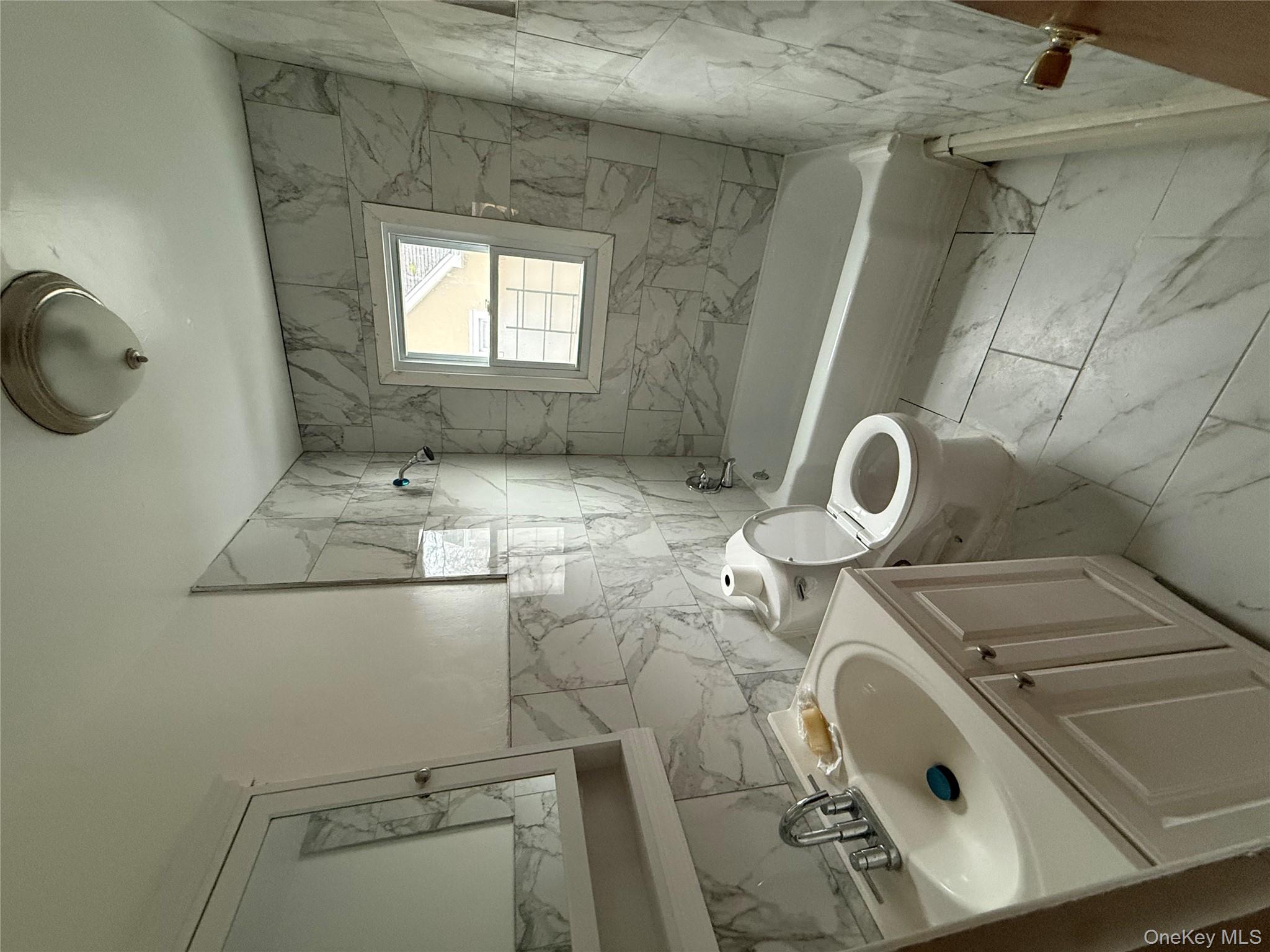 #14 photo, 166 Hillcrest Road, Mount Vernon , NY 10552