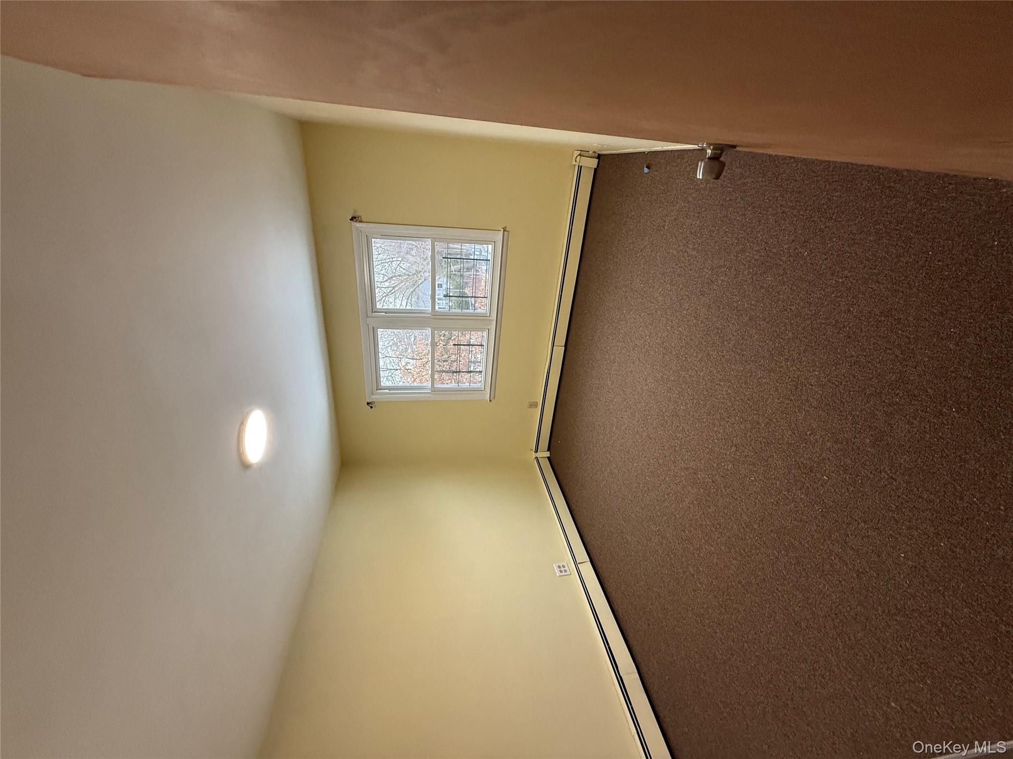 #18 photo, 166 Hillcrest Road, Mount Vernon , NY 10552