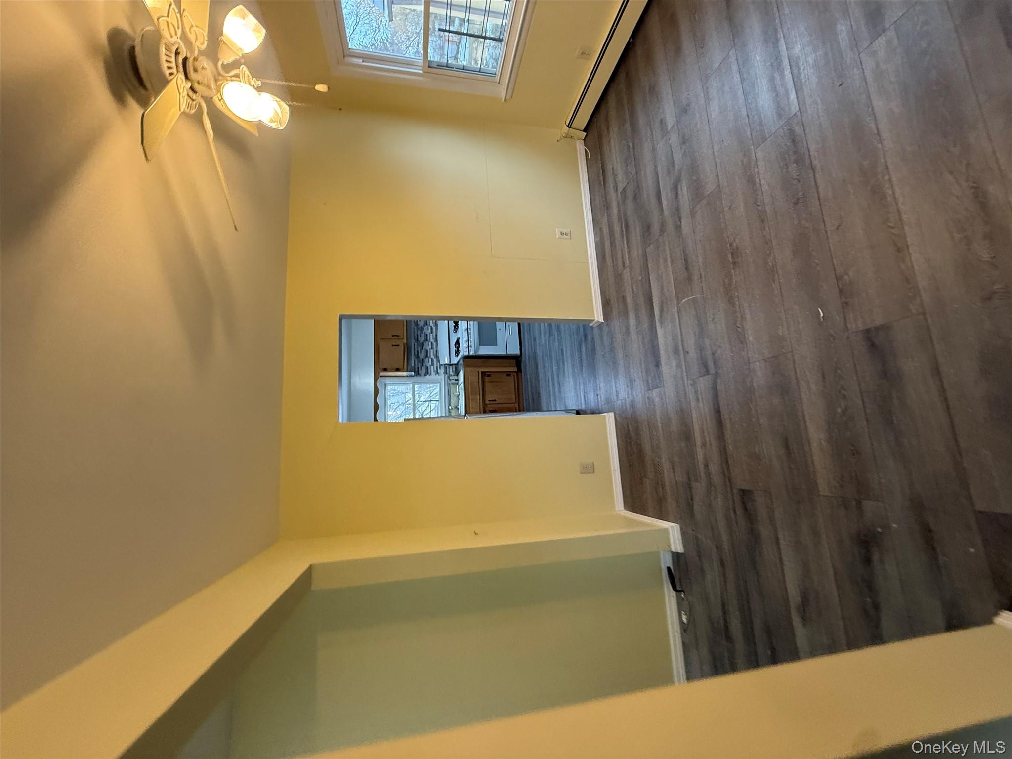 #6 photo, 166 Hillcrest Road, Mount Vernon , NY 10552