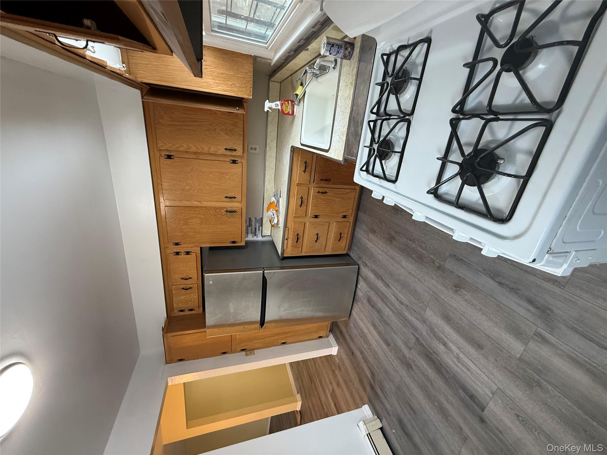 #7 photo, 166 Hillcrest Road, Mount Vernon , NY 10552