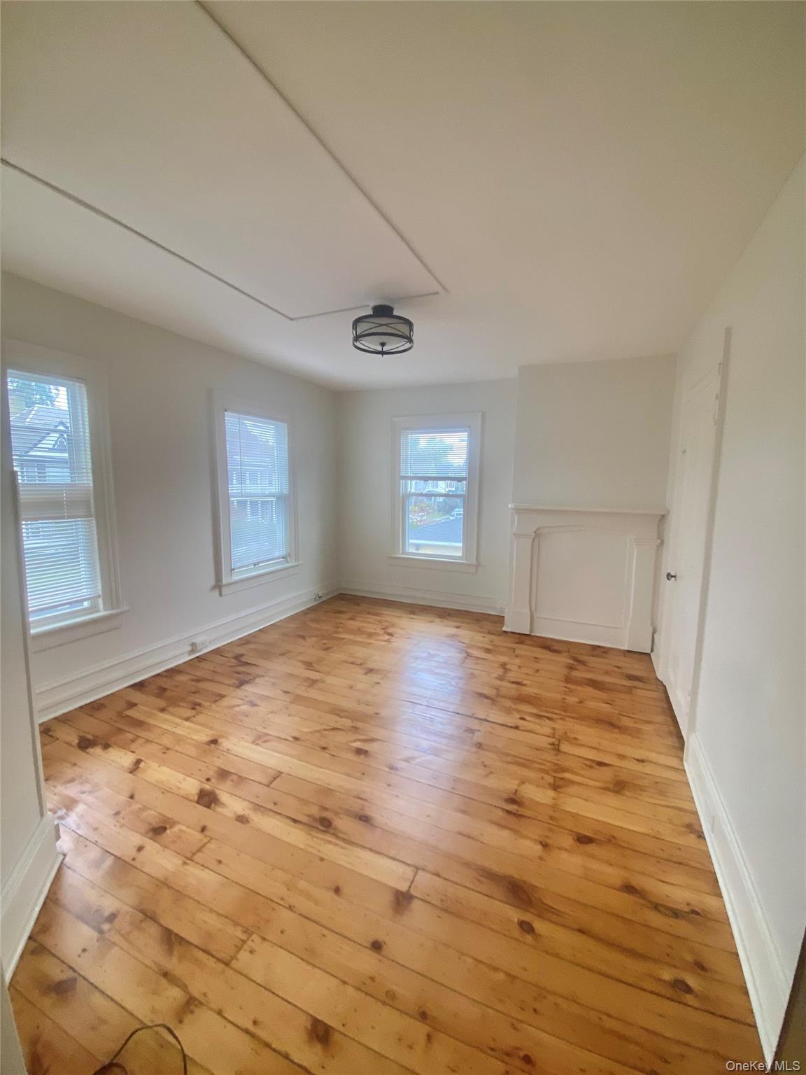 #7 photo, 8 WILLOW Street, Beacon , NY 12508