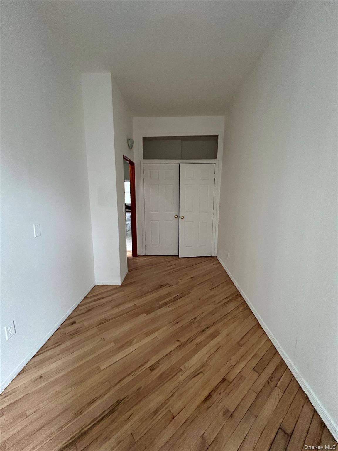 #3 photo, 572 Ninth Avenue, New York (Manhattan) , NY 10036