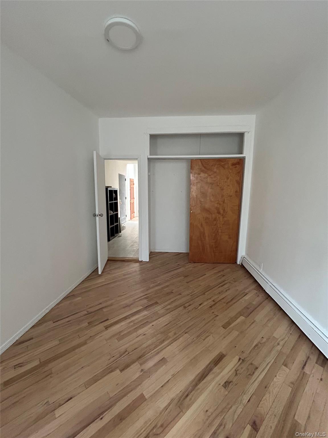 #9 photo, 572 Ninth Avenue, New York (Manhattan) , NY 10036