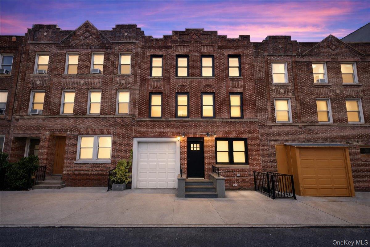 #1 photo, 2257 Hampden Place, ব্রঙ্কস Bronx , NY 10468