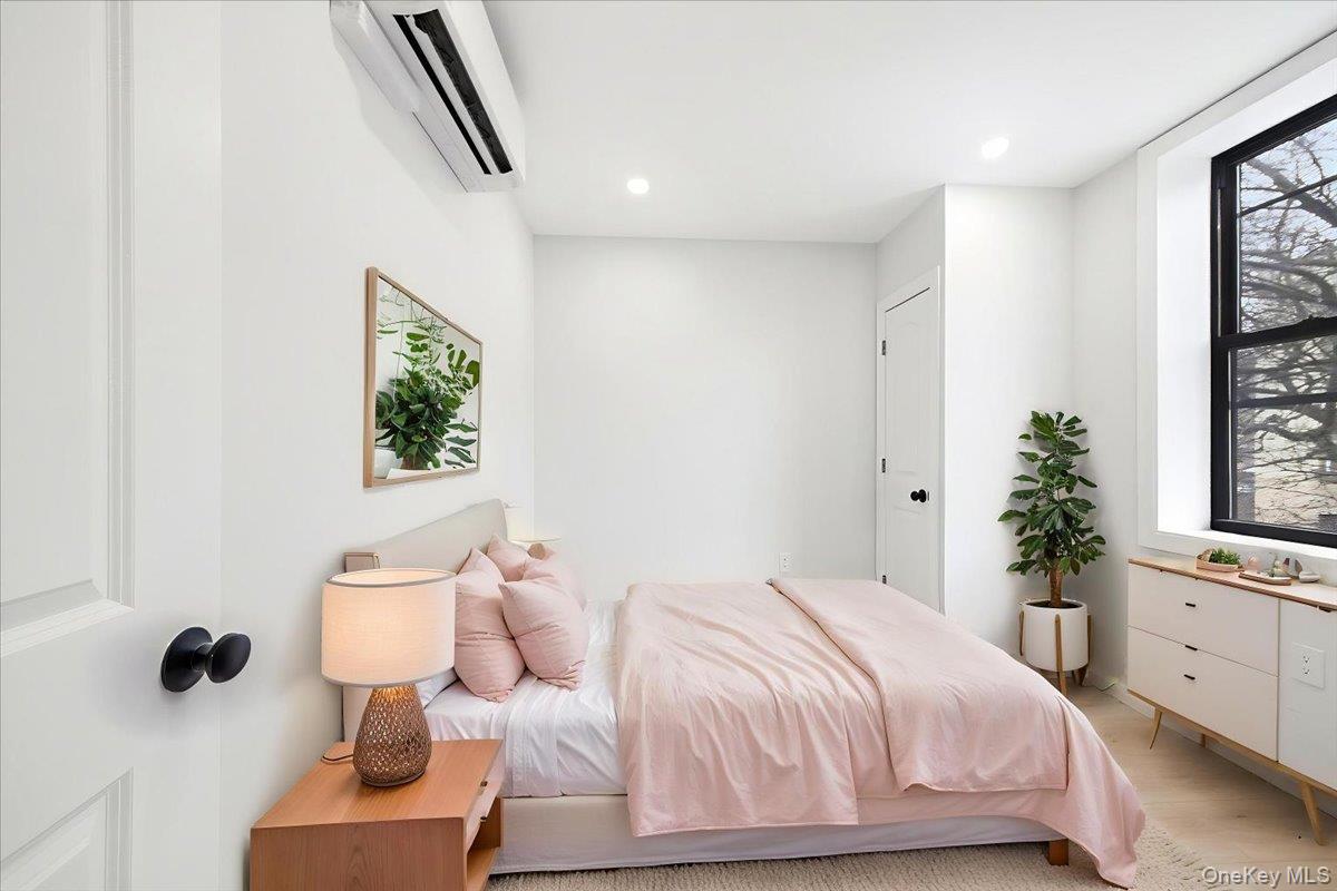 #16 photo, 2257 Hampden Place, ব্রঙ্কস Bronx , NY 10468