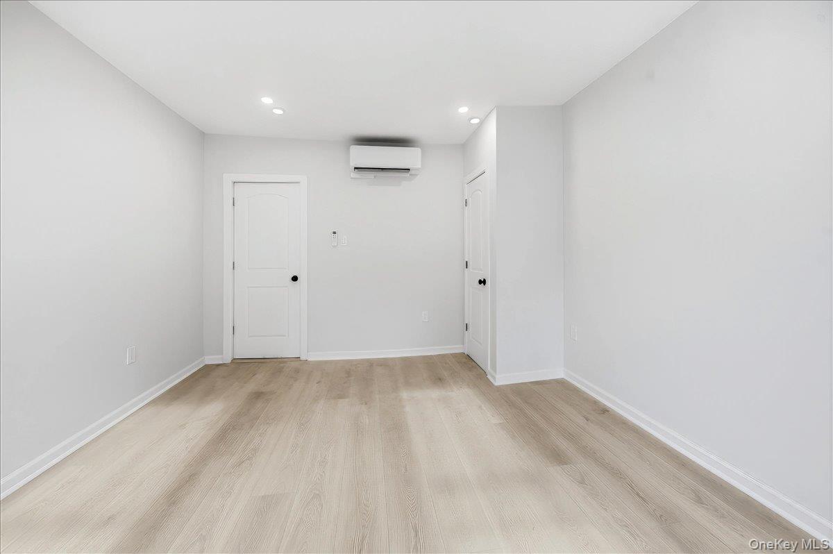 #19 photo, 2257 Hampden Place, ব্রঙ্কস Bronx , NY 10468