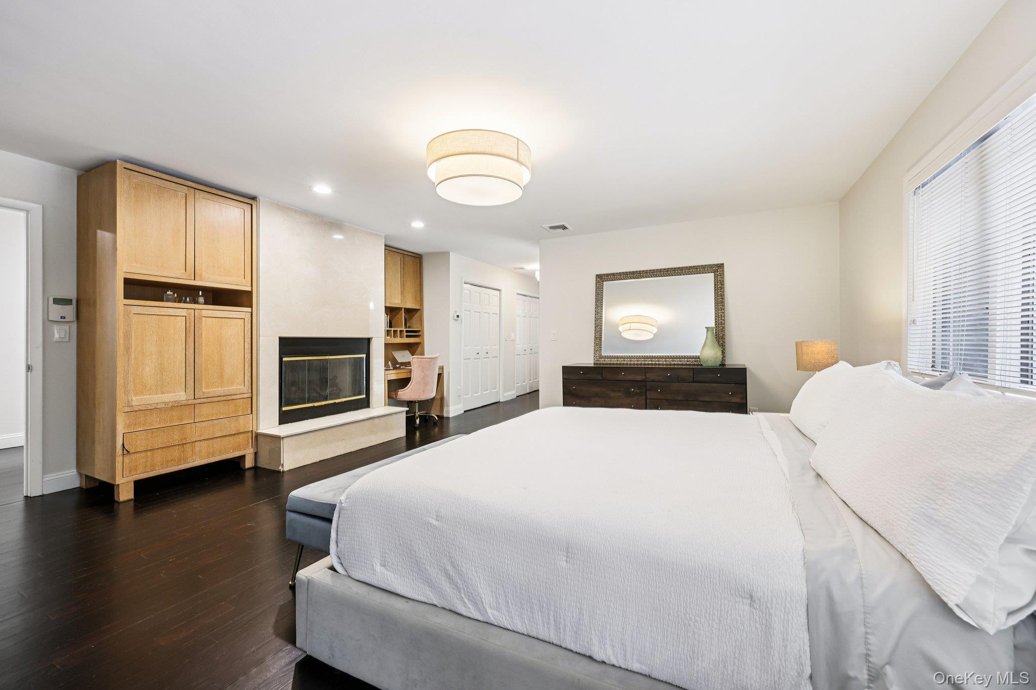 #17 photo, 6 Carol Lane, Mamaroneck , NY 10543