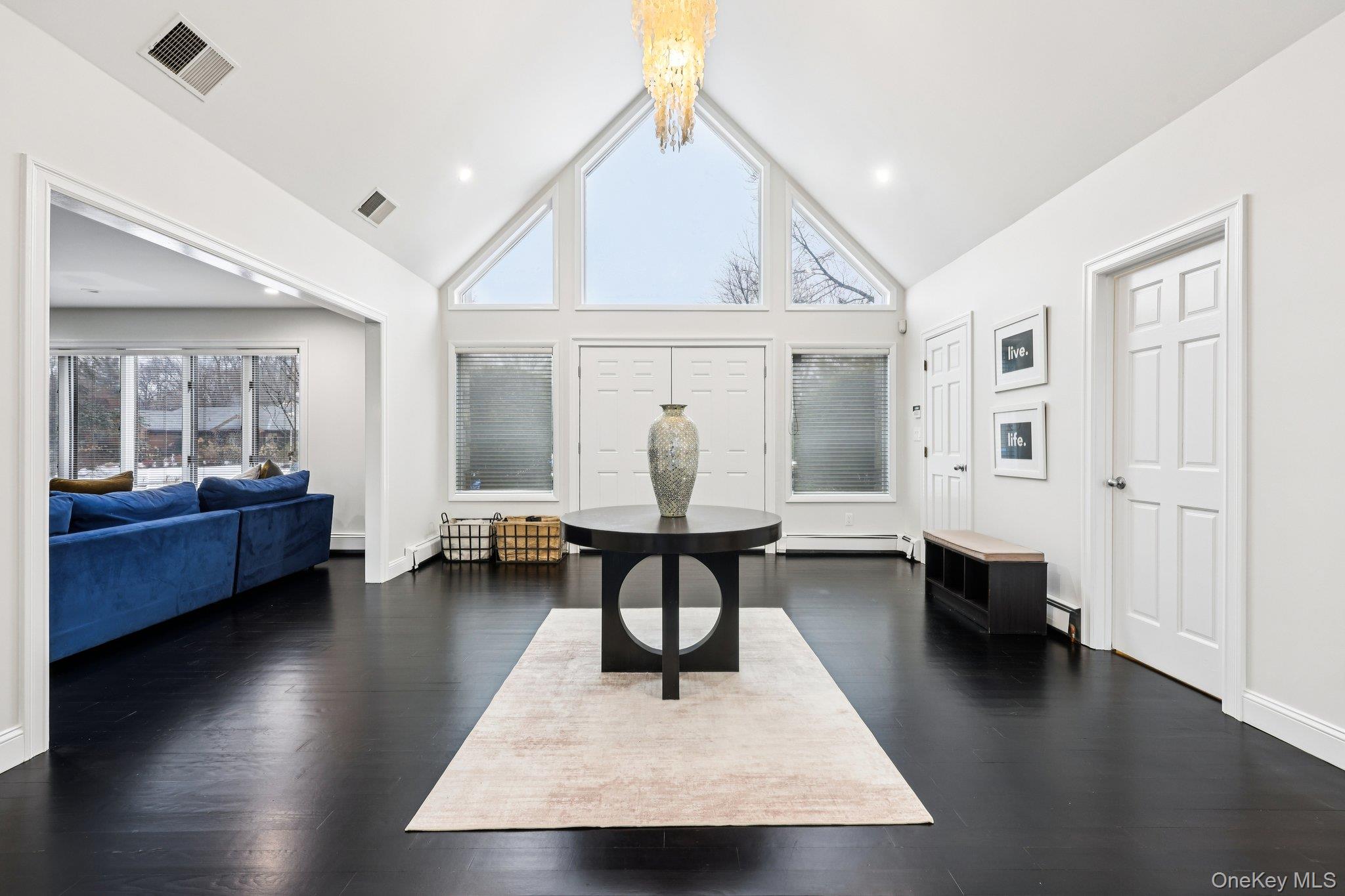 #2 photo, 6 Carol Lane, Mamaroneck , NY 10543