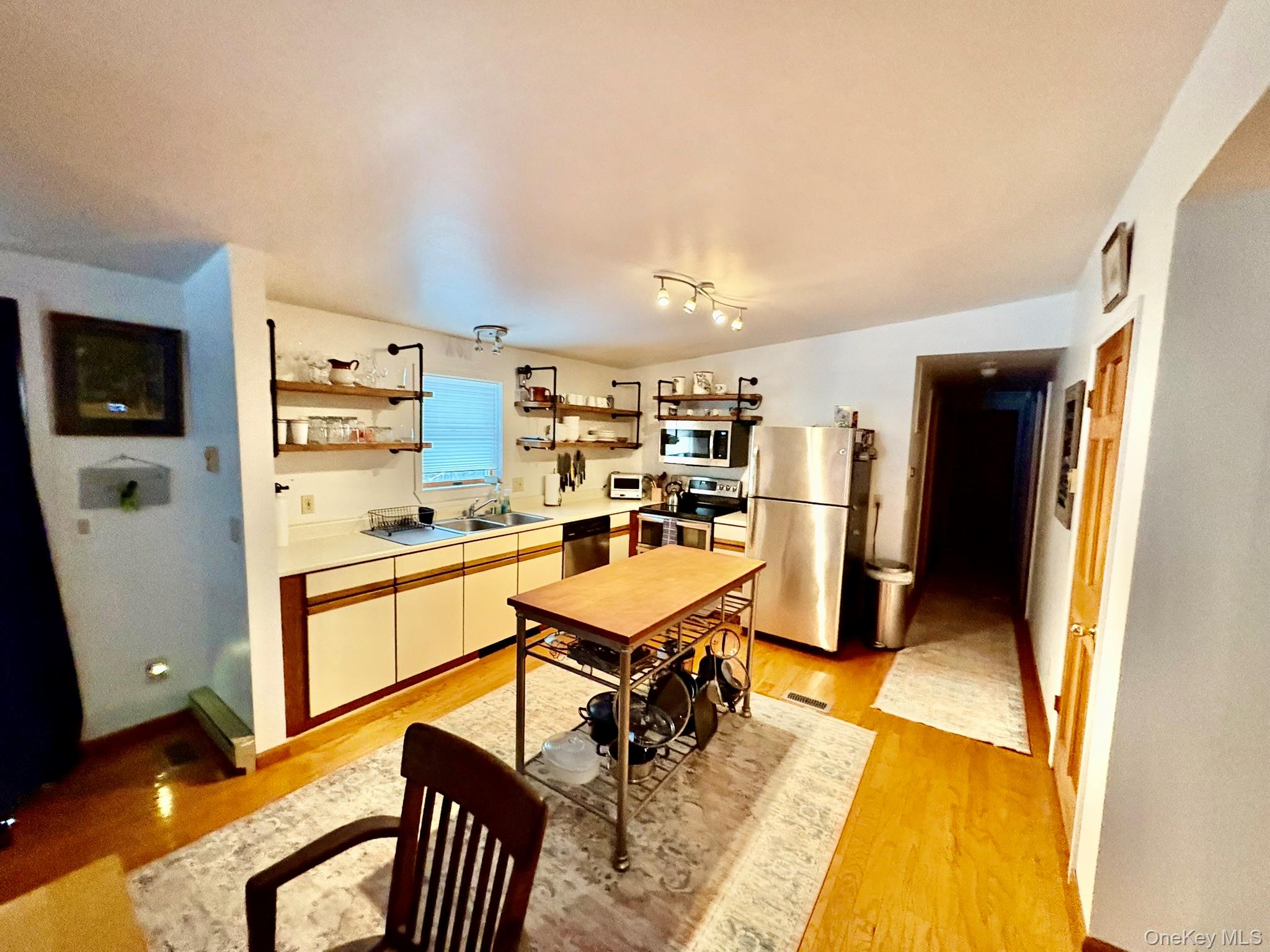 #6 photo, 84 Country Road, Callicoon , NY 12723